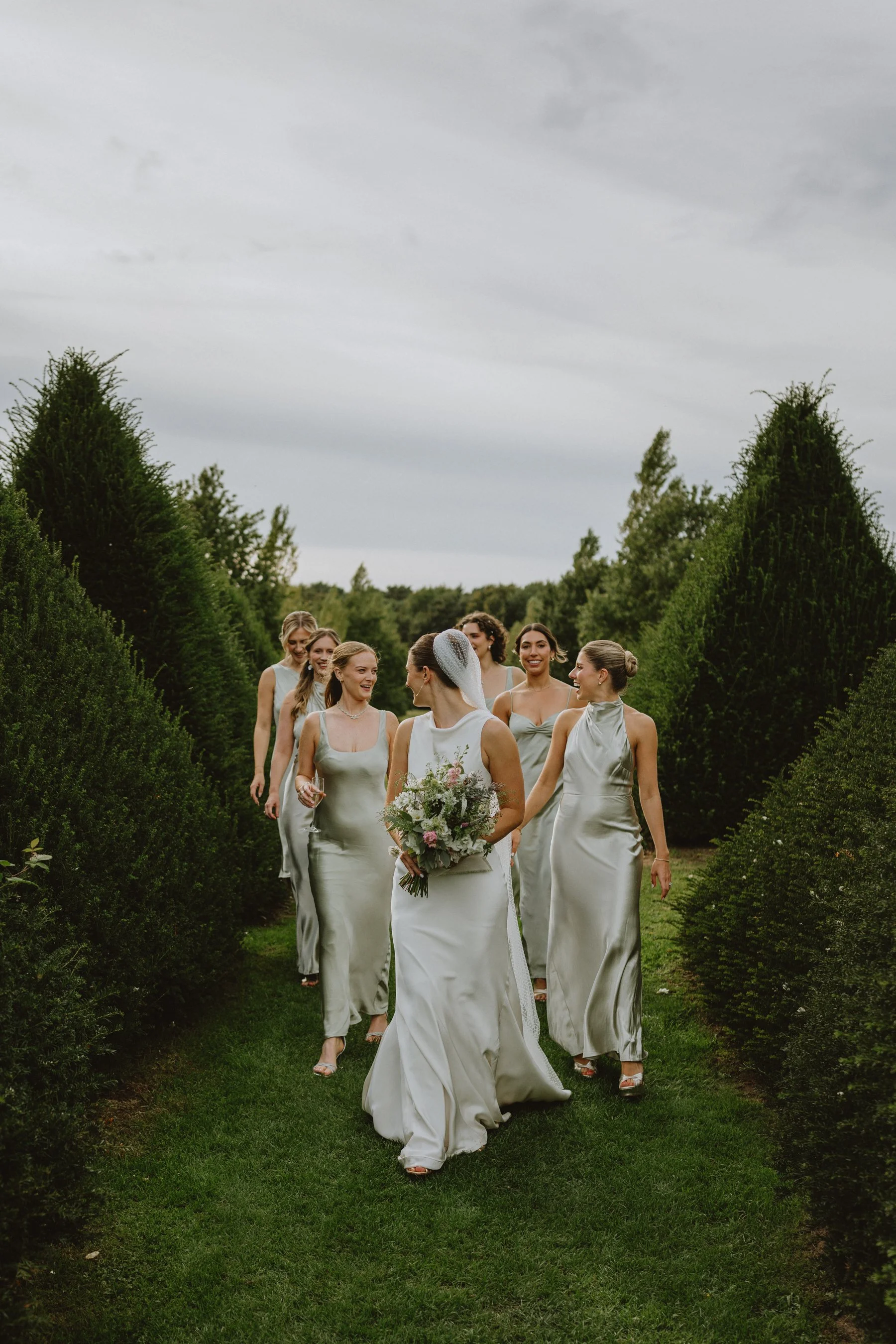 esther_rose_wild_wedding_photography_norfolk_chaucer_barn_holt_gresham-135.jpg