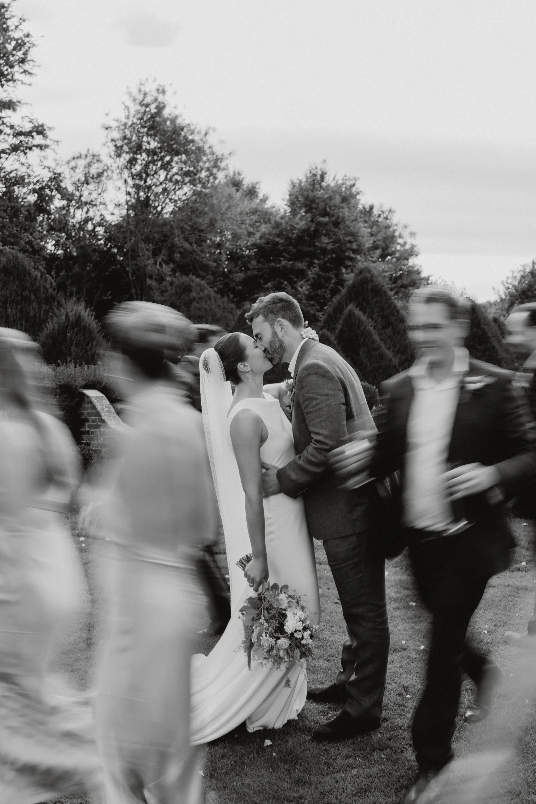 esther_rose_wild_wedding_photography_norfolk_chaucer_barn_holt_gresham-140.jpg