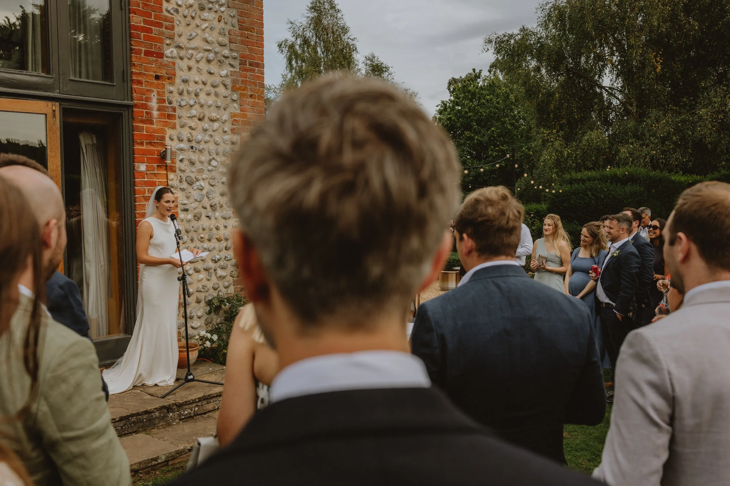 esther_rose_wild_wedding_photography_norfolk_chaucer_barn_holt_gresham-151.jpg