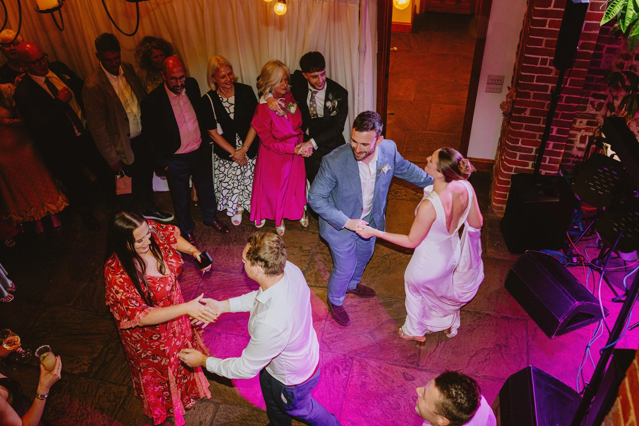 esther_rose_wild_wedding_photography_norfolk_chaucer_barn_holt_gresham-224.jpg