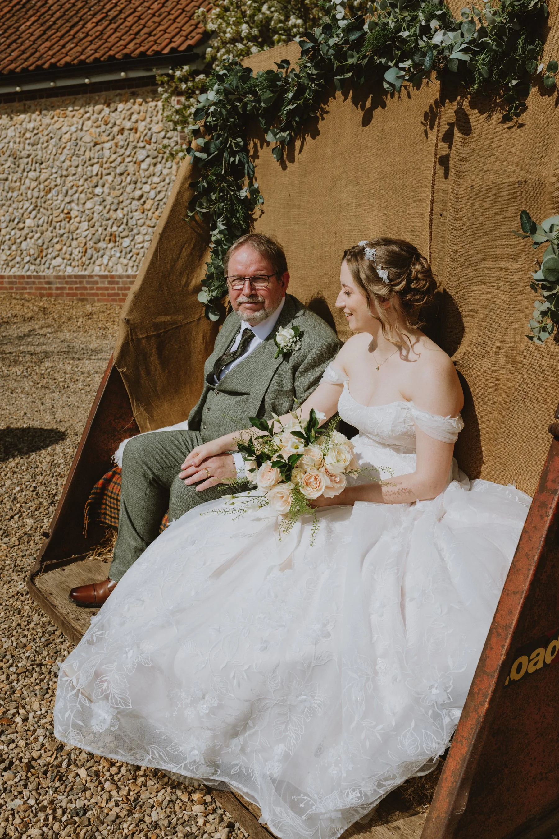 esther_rose_wild_Godwick_Hall_Fakenham_wedding_photography_norfolk-48.jpg