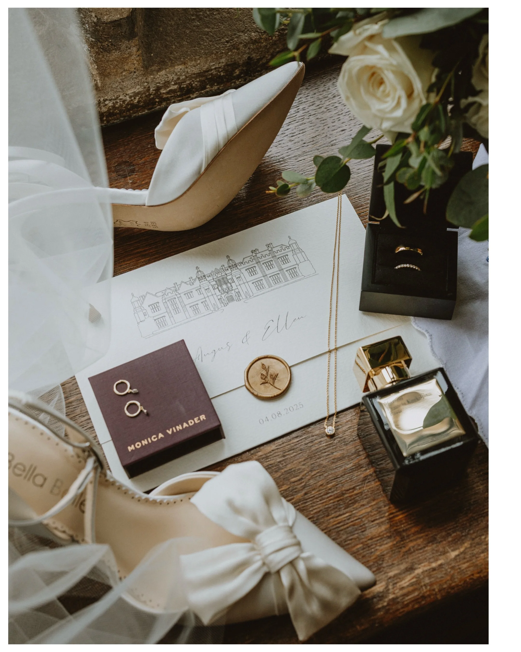E L L E N + A N G U S

Blog:
An elegant, coastal themed wedding at Hengrave Hall for Angus and Ellen. With a church ceremony that brought everyone in the room closer together.

Images &copy; Esther Rose Photographer

Featuring: 
@hengrave_hall 
@sirr