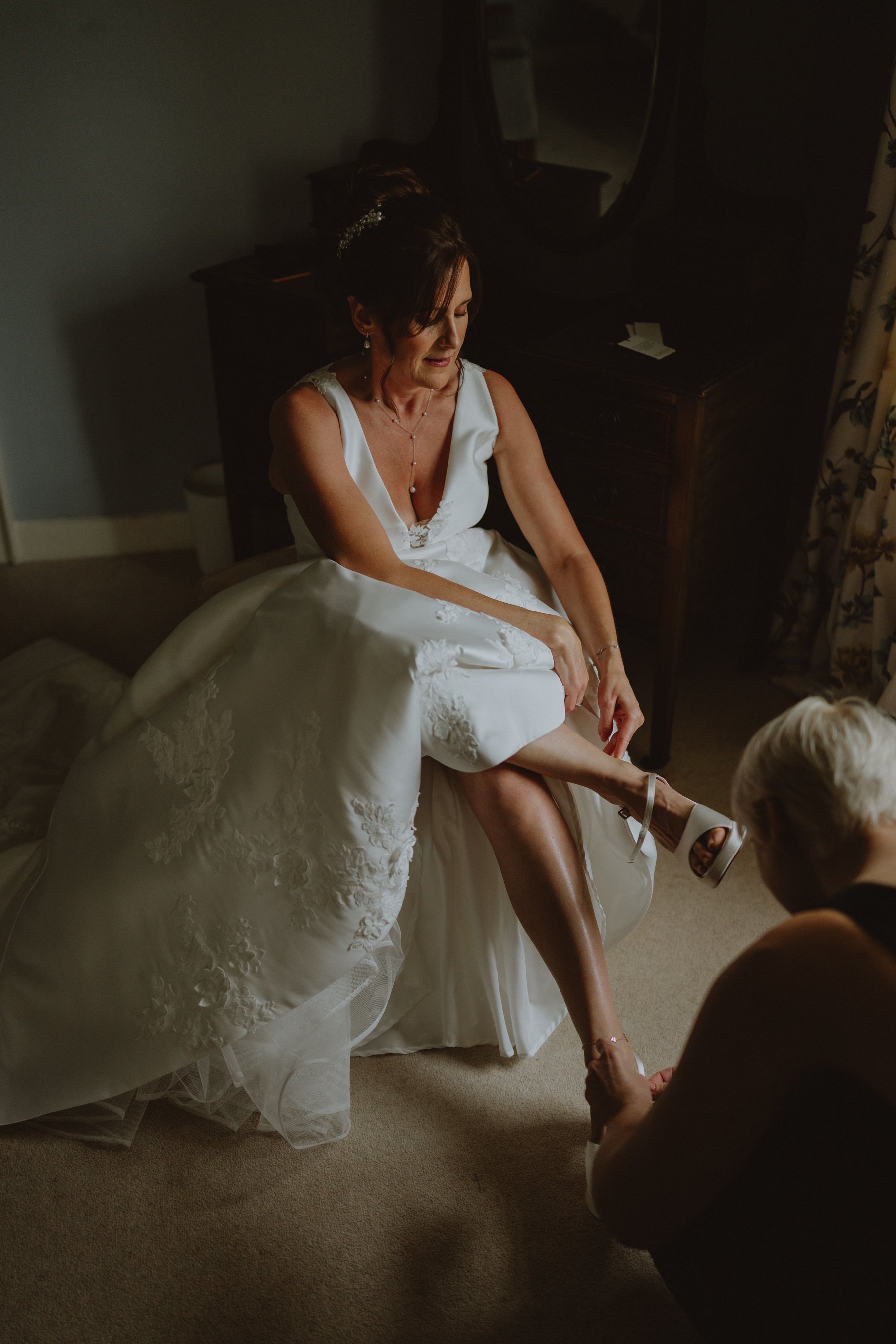 esther_rose_wild_wedding_photography_norfolk_kings_lynn_Bressingham_Hall-34.jpg