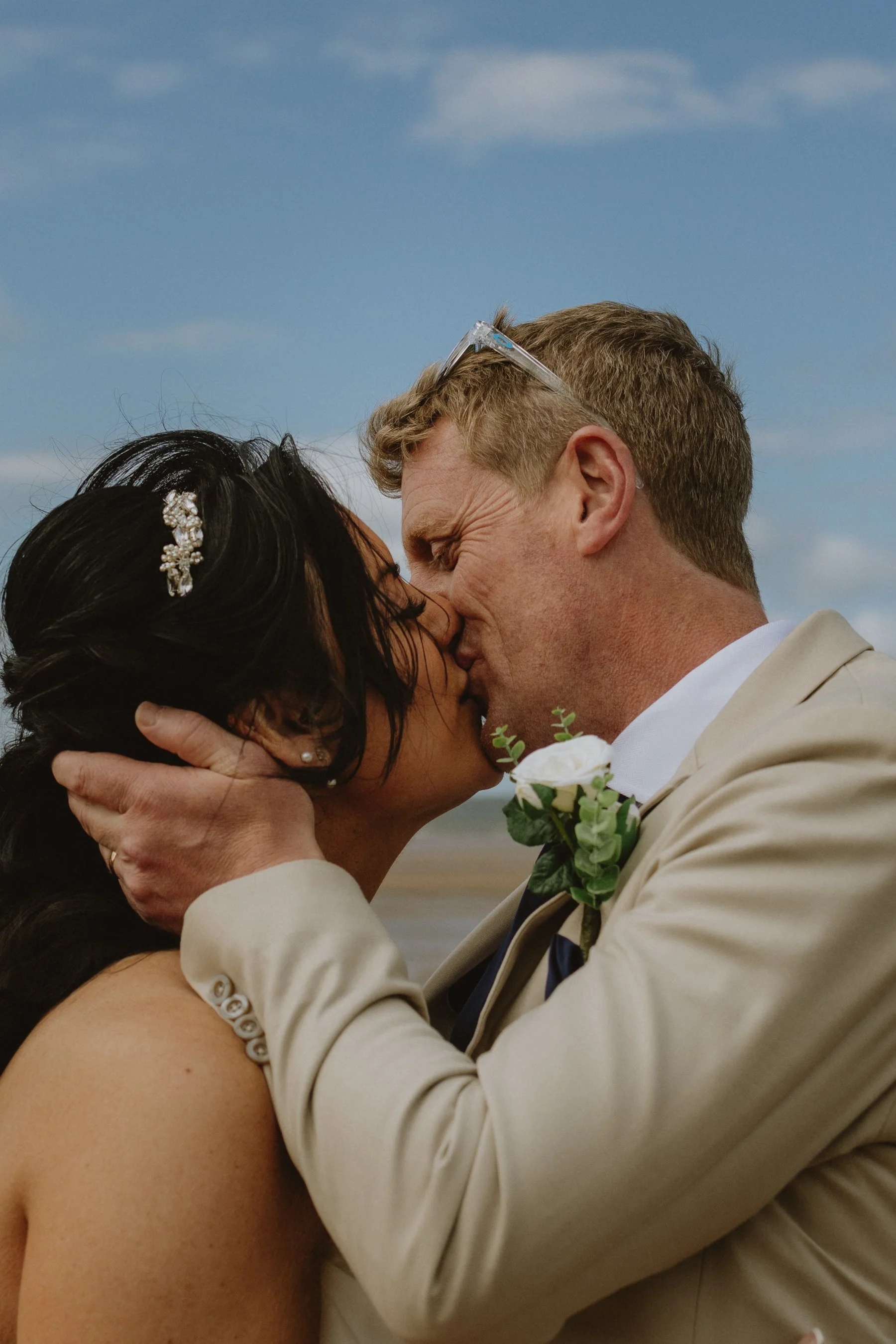 esther_rose_wild_wedding_photography_norfolk_hunstanton-99.jpg