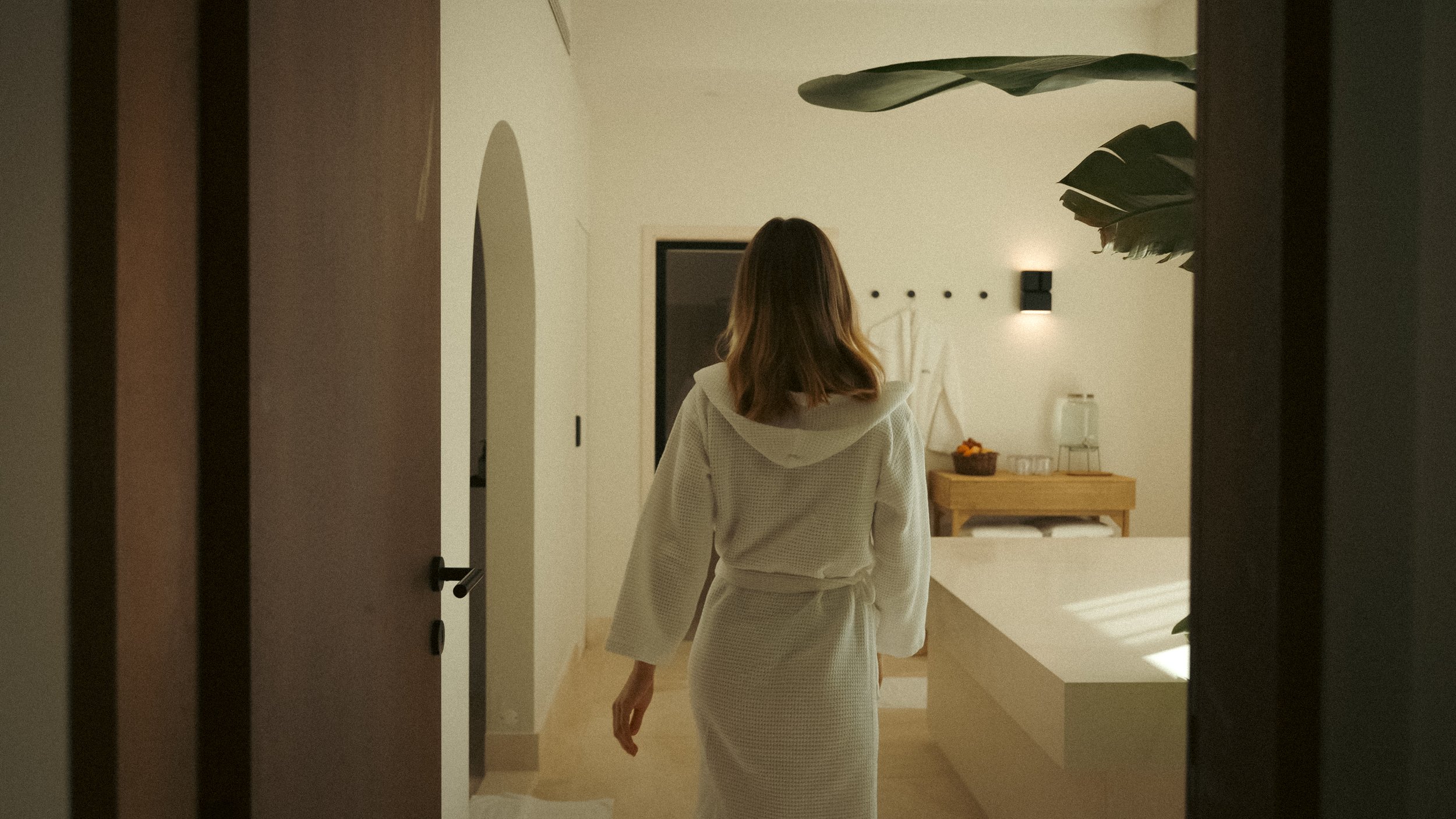 aethos stills-04.jpg