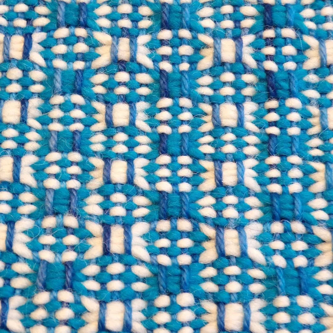 Huckaback weave in merino blue and chunky 'roving' white