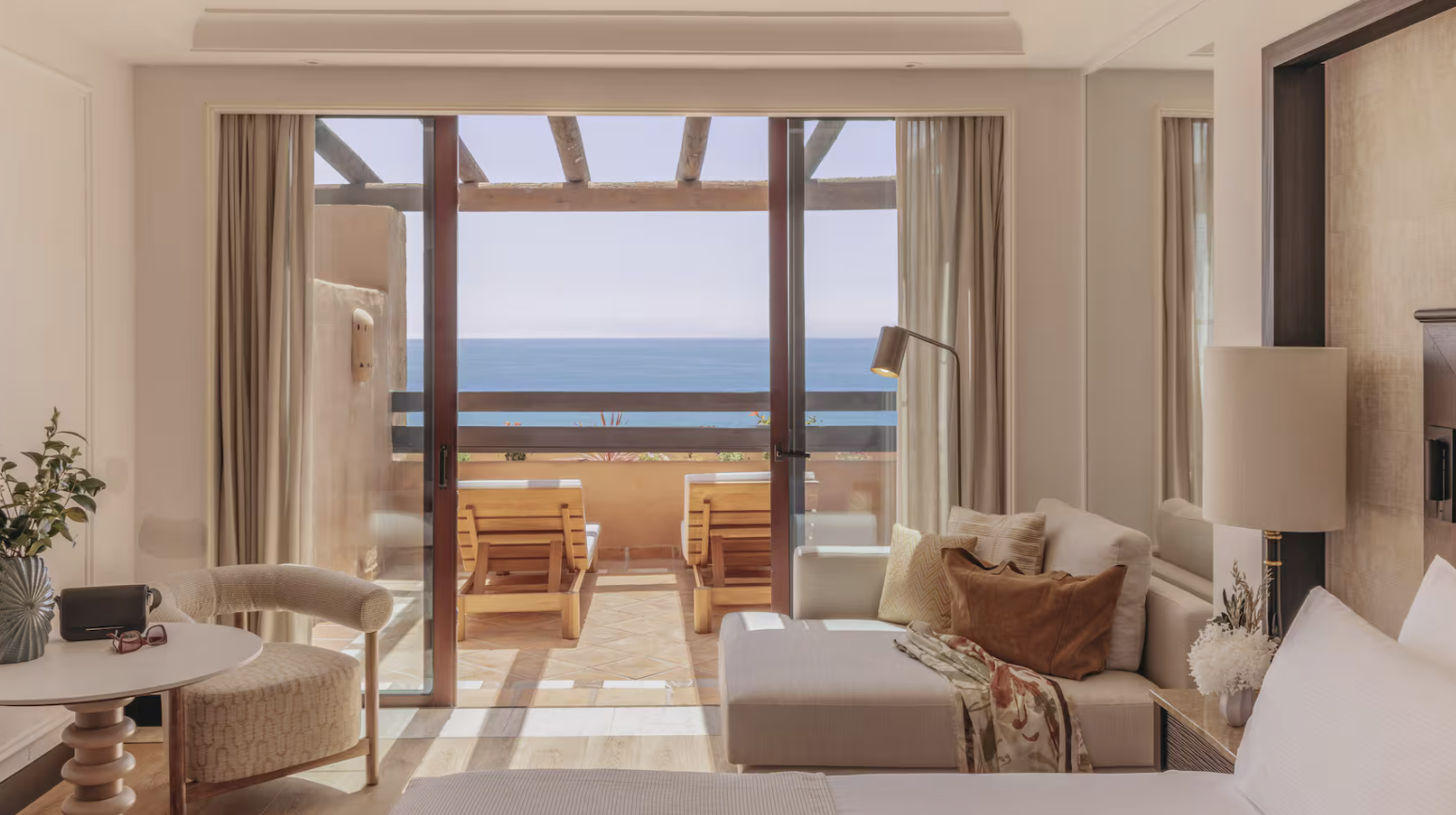 Grand Suite Ocean View - Havsutsikt | 1 king size-säng eller 2 enkelsängar | 97 m²