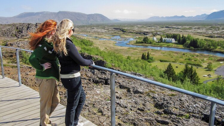 Resa+till+Island,+thingvellir+bucket list.jpg