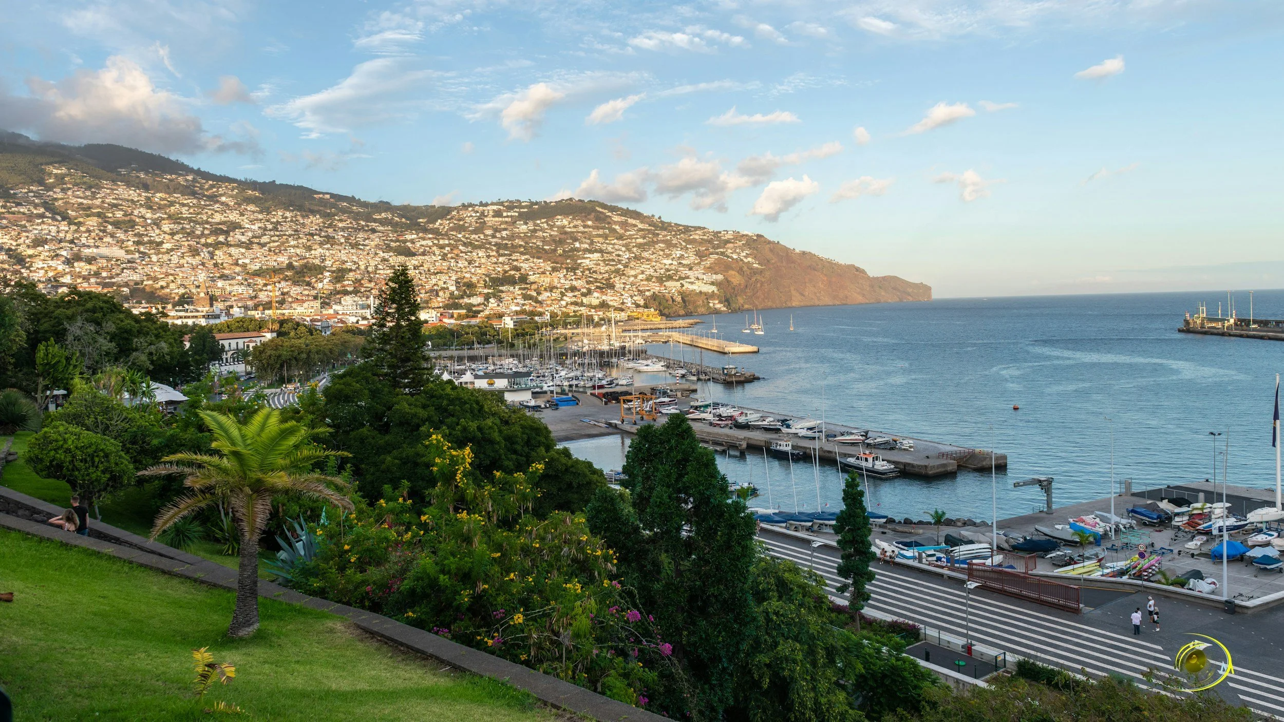 Funchal på Madeira är ett av stoppen på denna resa.