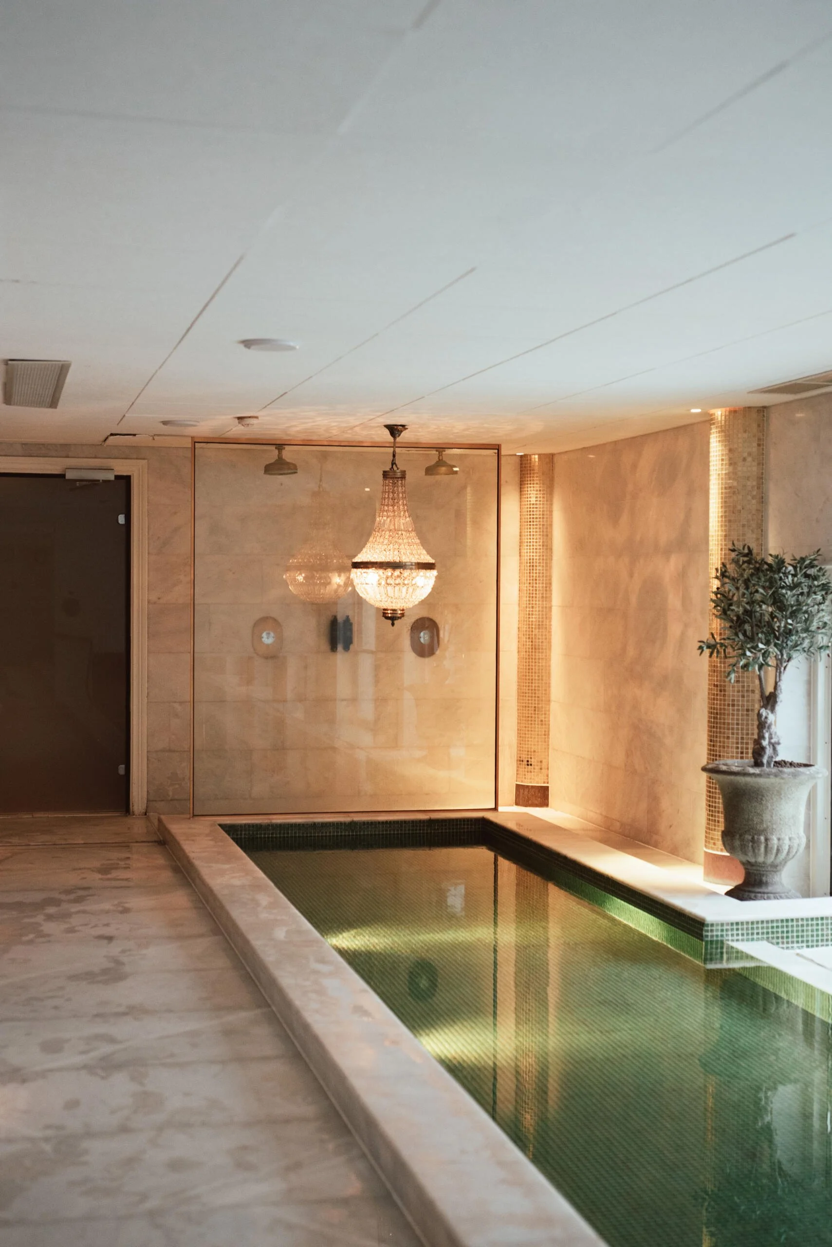 Falkenberg-Strandbad-pool.jpg