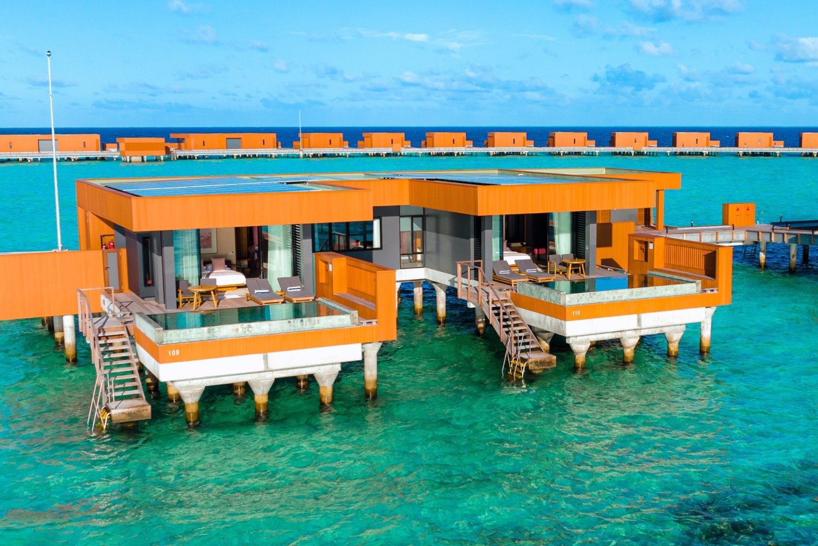 Pool villa mot havet två sovrum Maldiverna