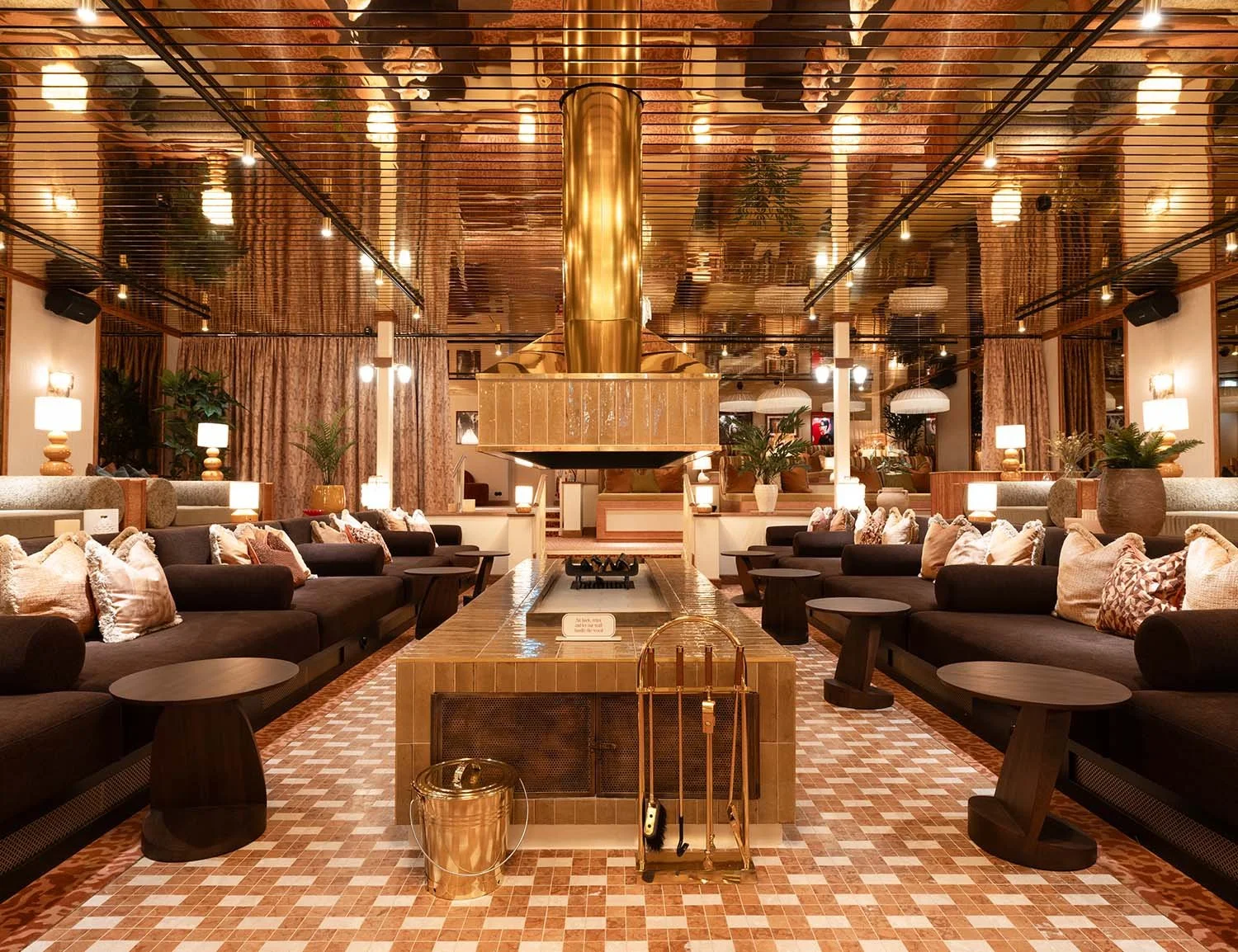 hjortviken-country-club-lounge.jpg