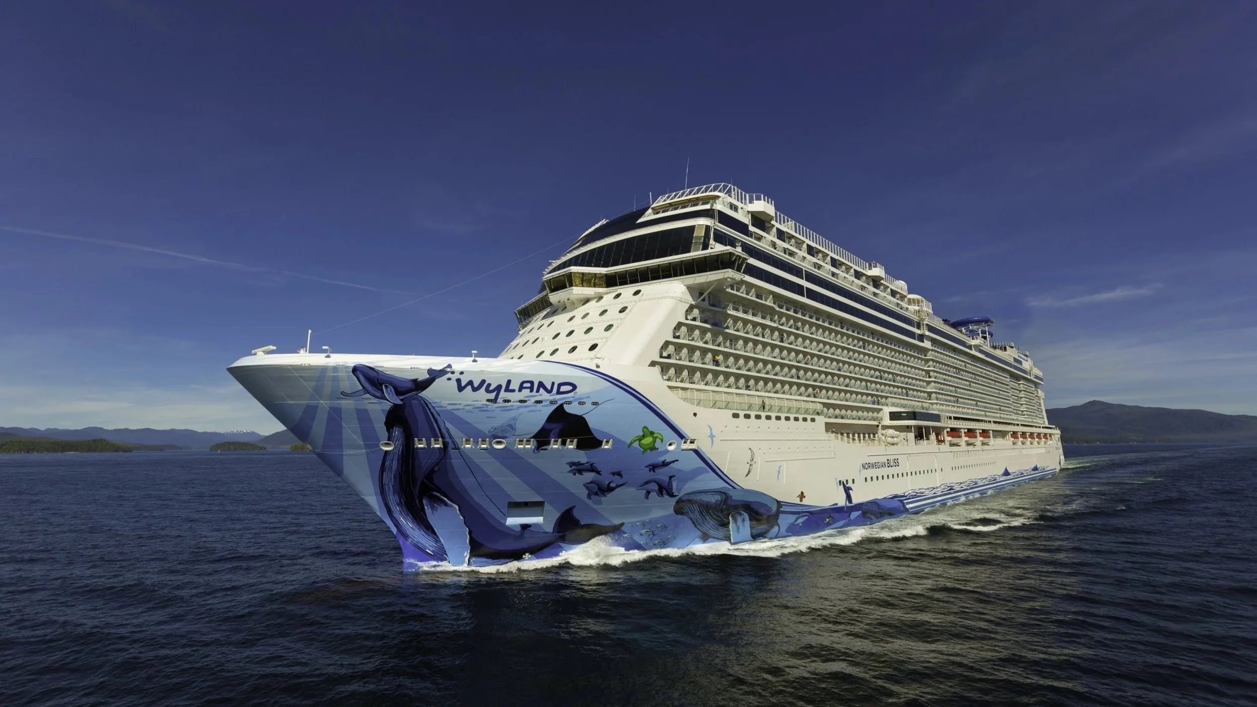 Kryssningsfartyget Norwegian Bliss under resa till Alaska