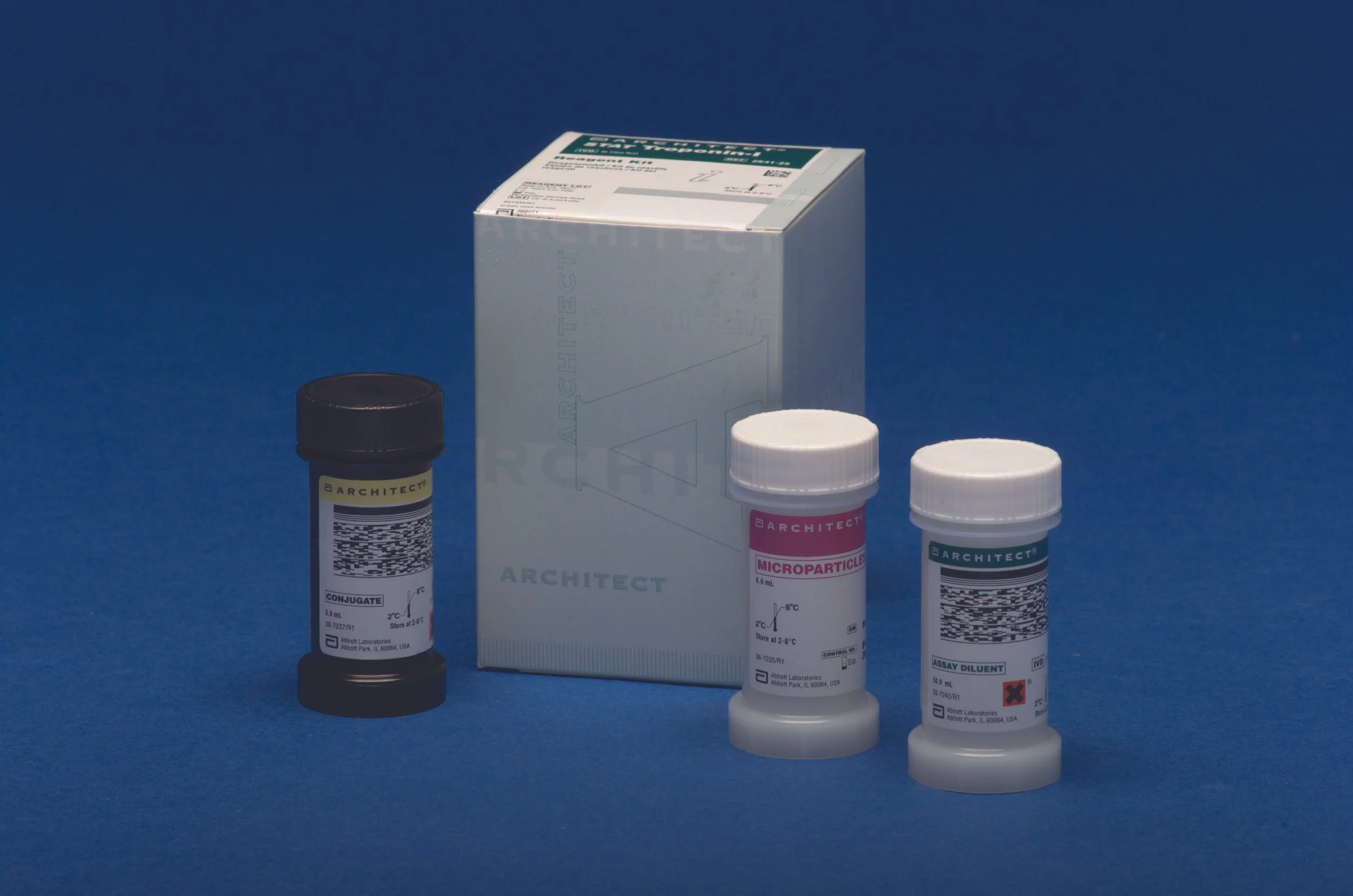 Calibrator CELL-DYN 18 Plus 2 Bottles For CELL-DYN Emerald Hematology Analyzers Liquid | 09H7001