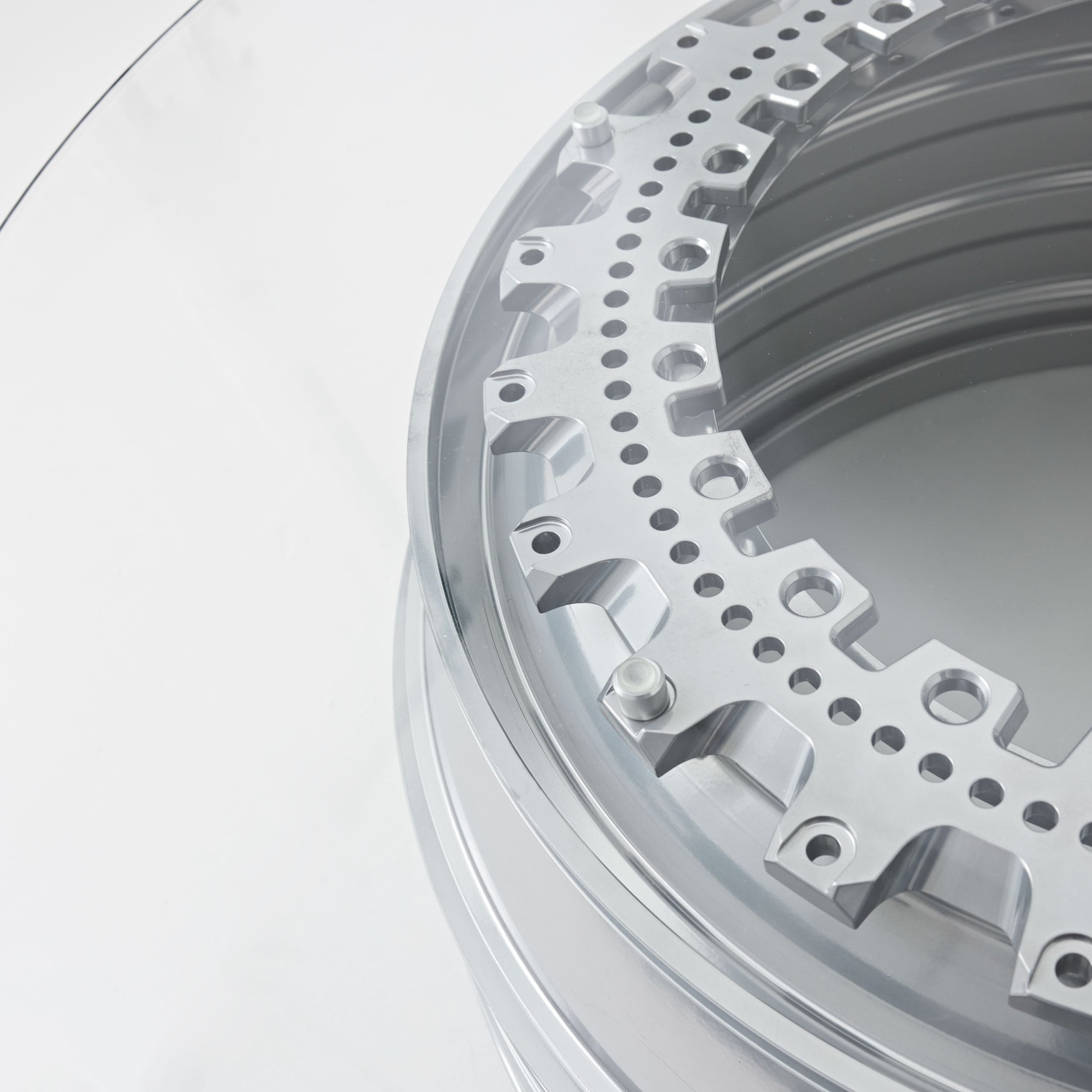 SpencerDesign_Mach4Chrome_0219.jpg