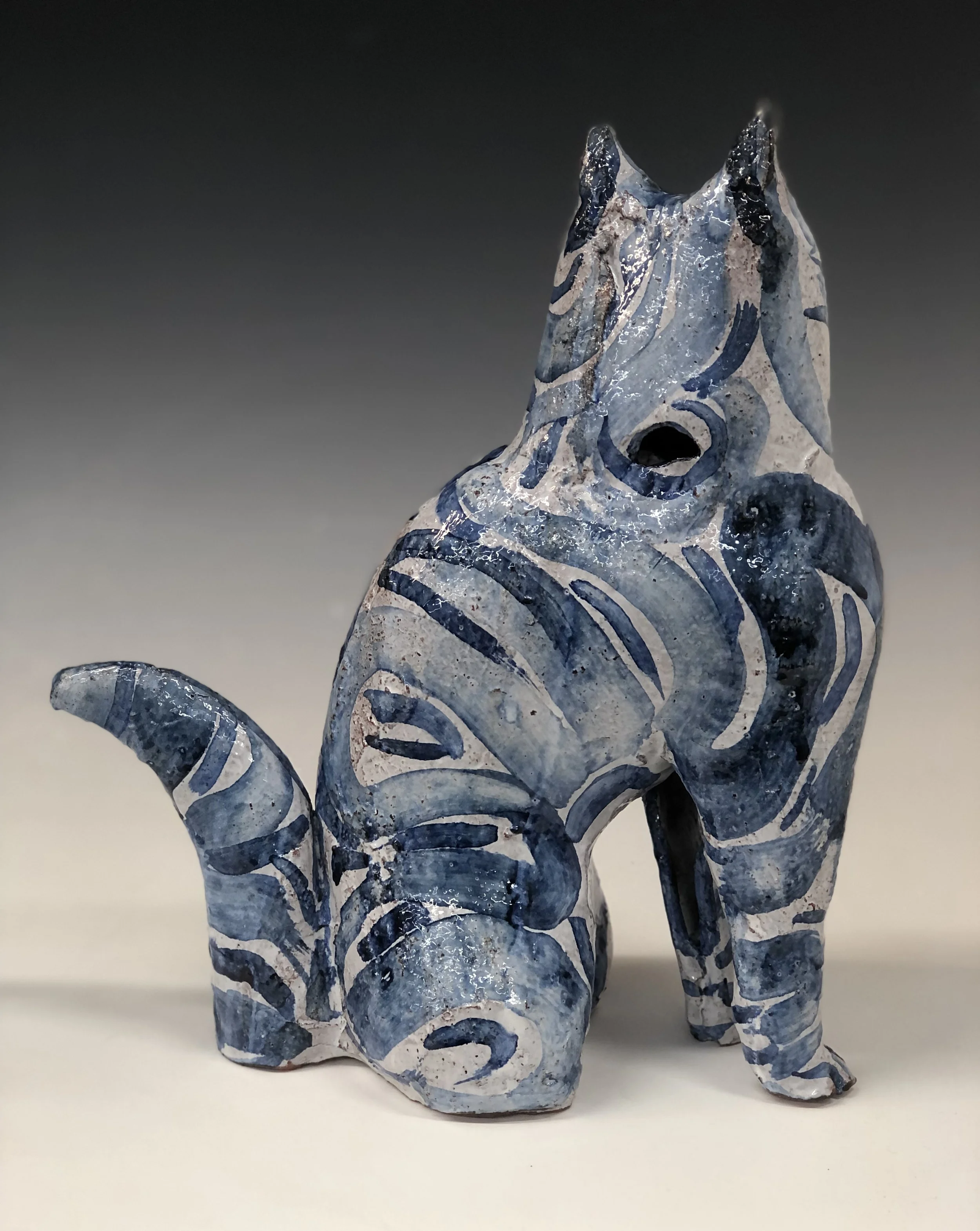 susan halls majolica mantel cat 2 rev.jpg