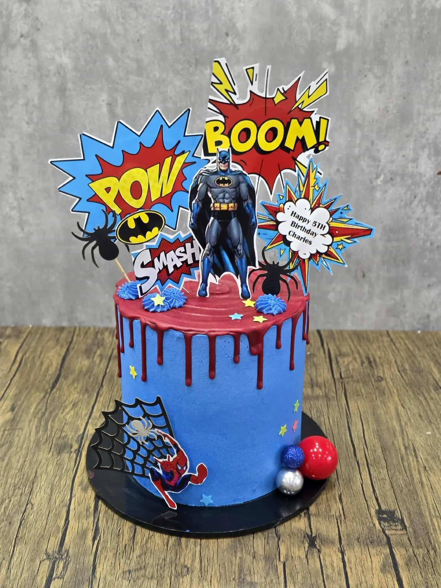 Super Heroes cake.jpg