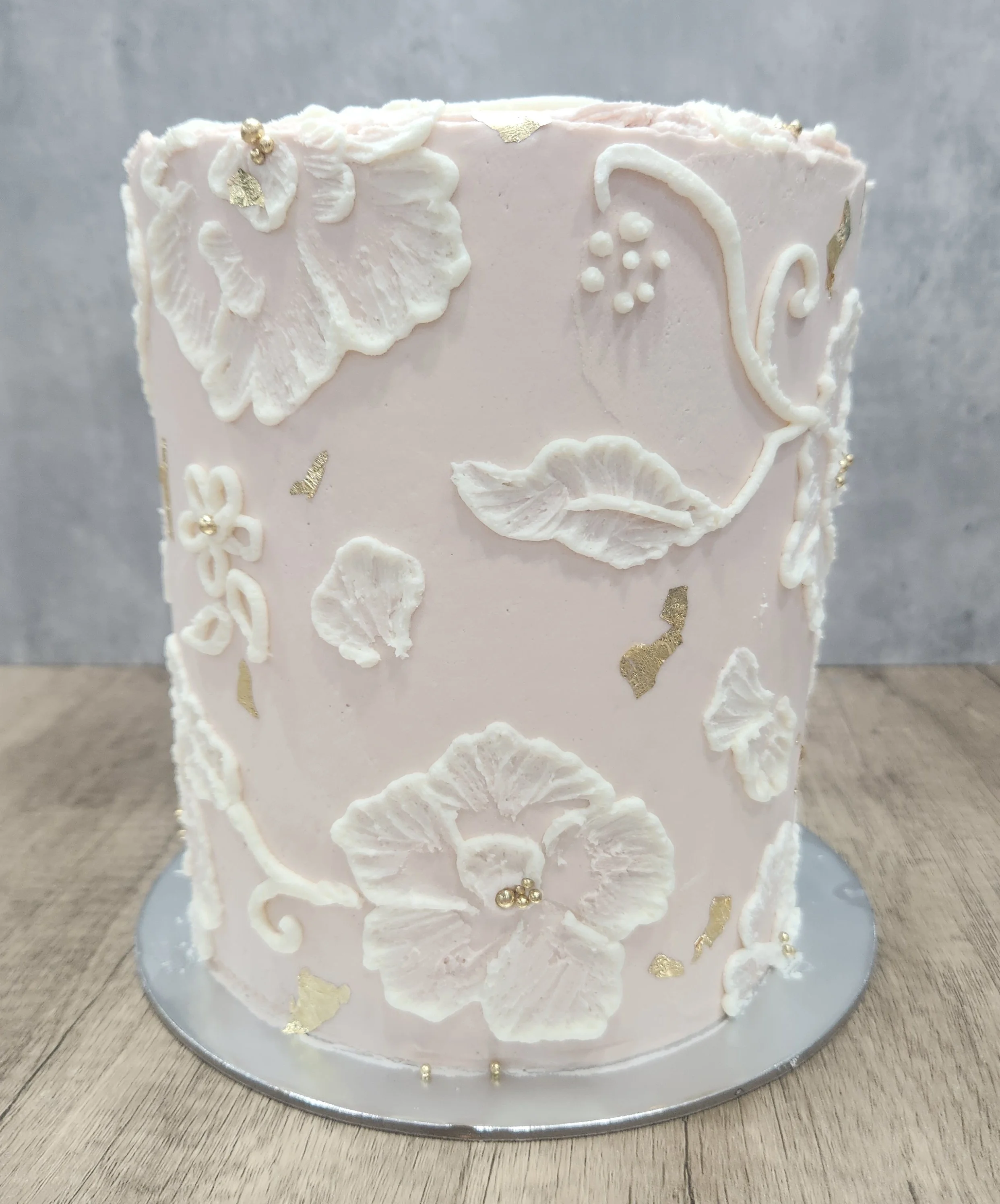 Minimalist Birthday Cake.jpg