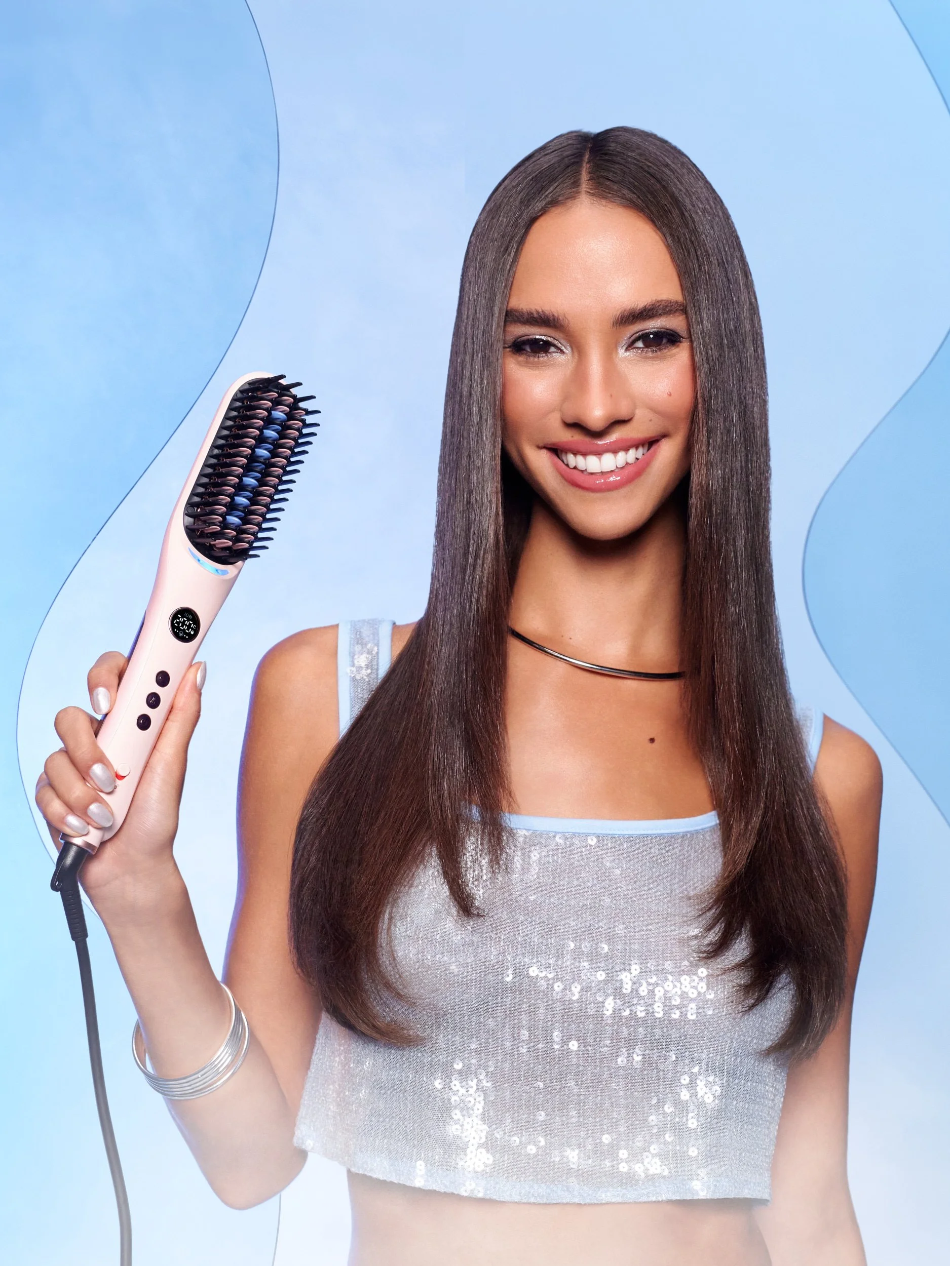 wavytalk-steambrush-pro-smiling-model-straight-hair-styling-brush.jpg