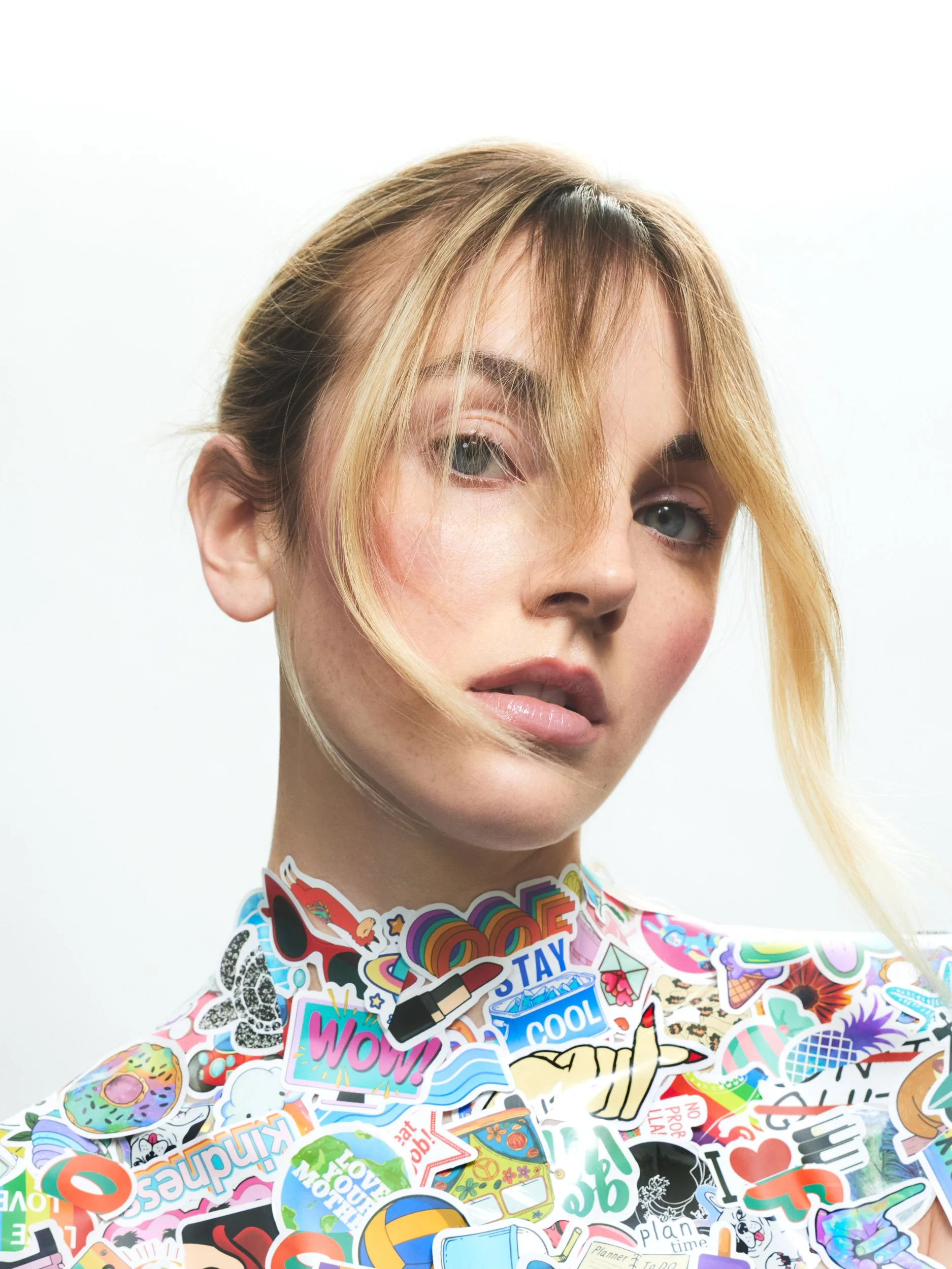 joshua-pestka-nail-beauty-editorial-sticker-top-white.jpg