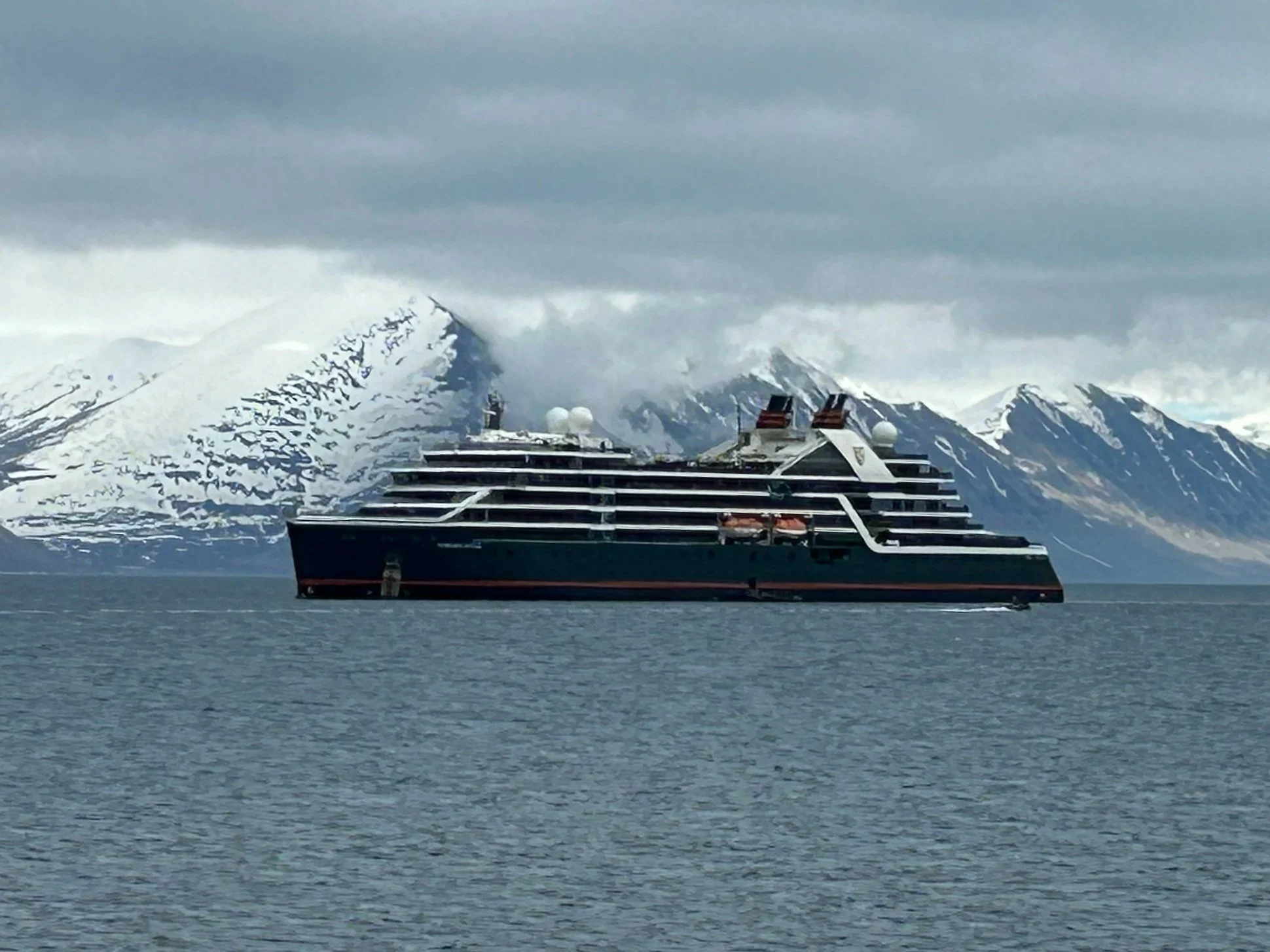 Seabourn Venture Review: The Ultimate Arctic Luxury Expedition Cruise Experience
