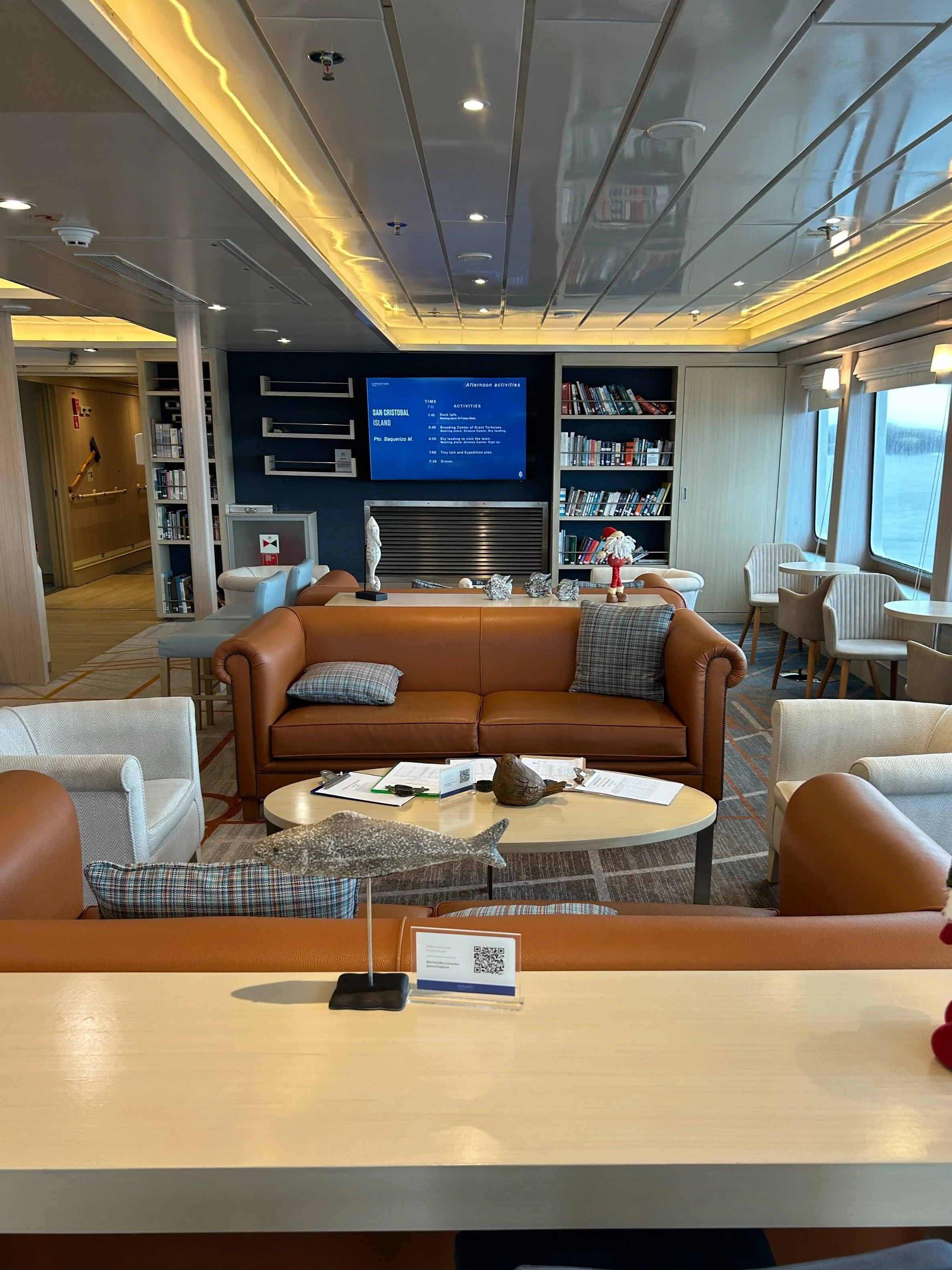 hx expedition santa cruz lounge area.jpg