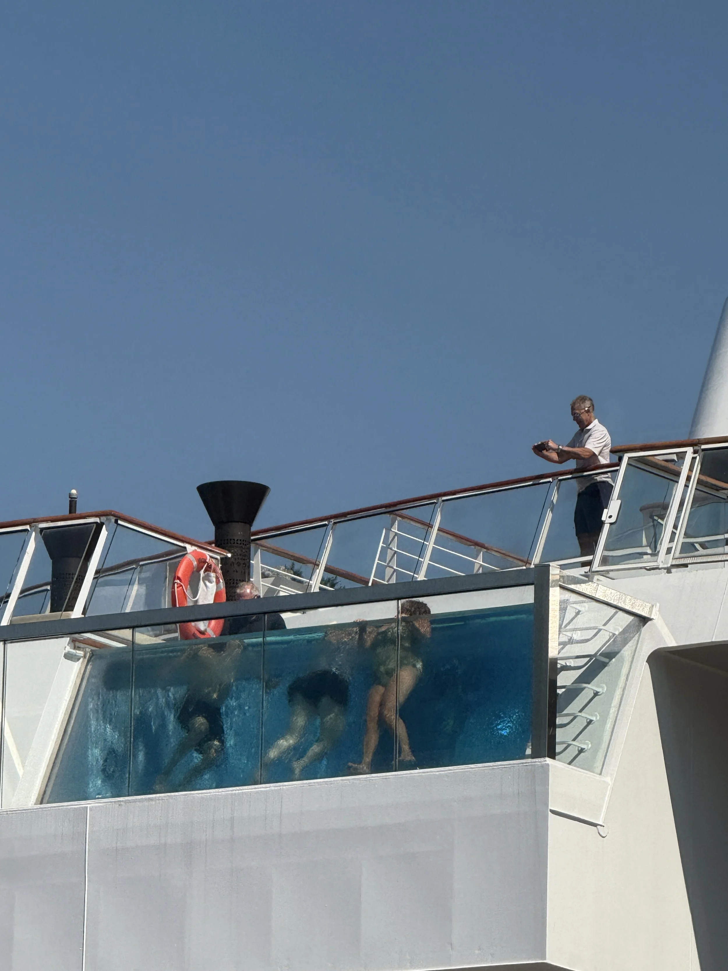 infinity pool.JPG