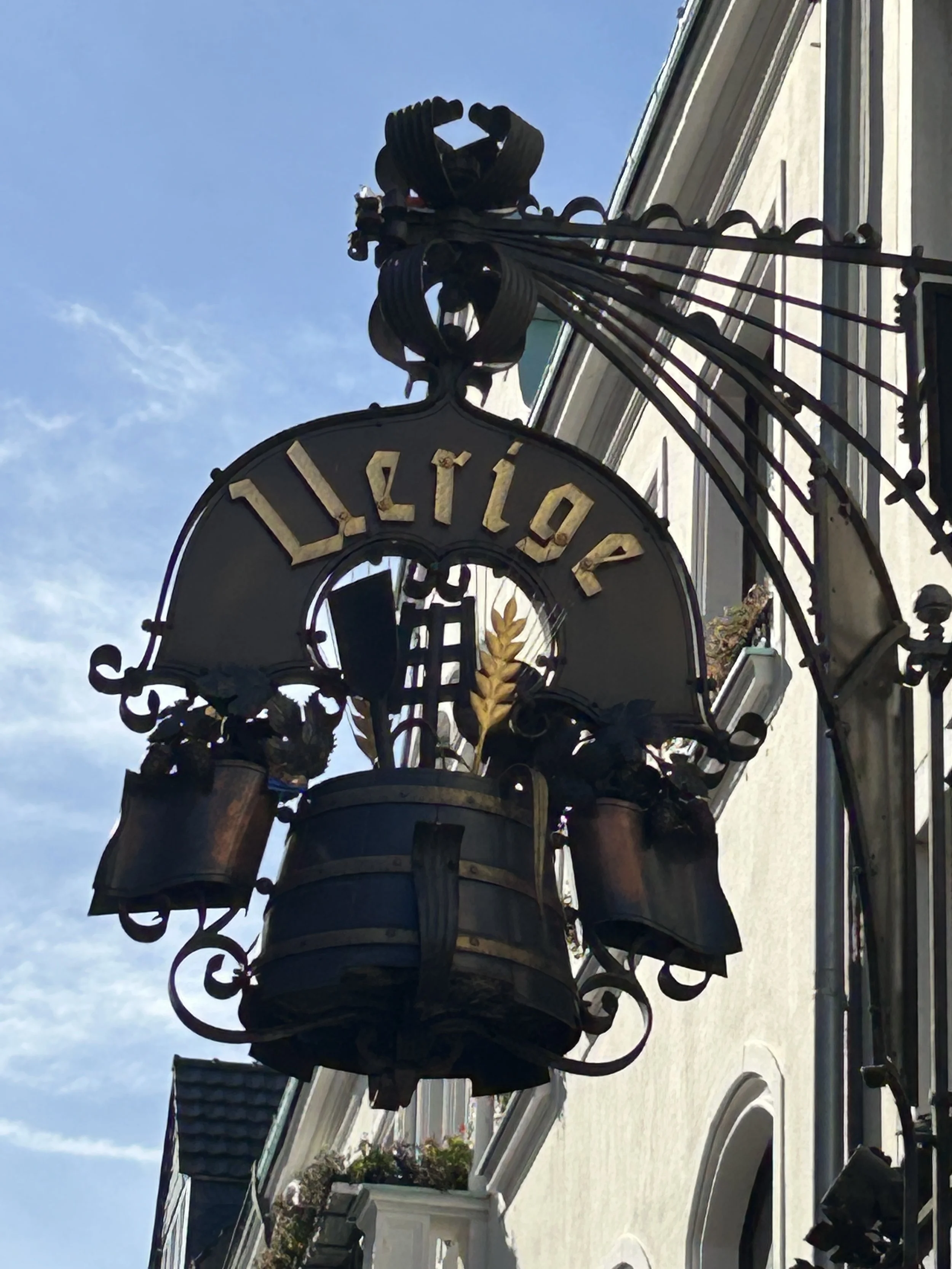 dusseldorf beer tasting river cruise.JPG