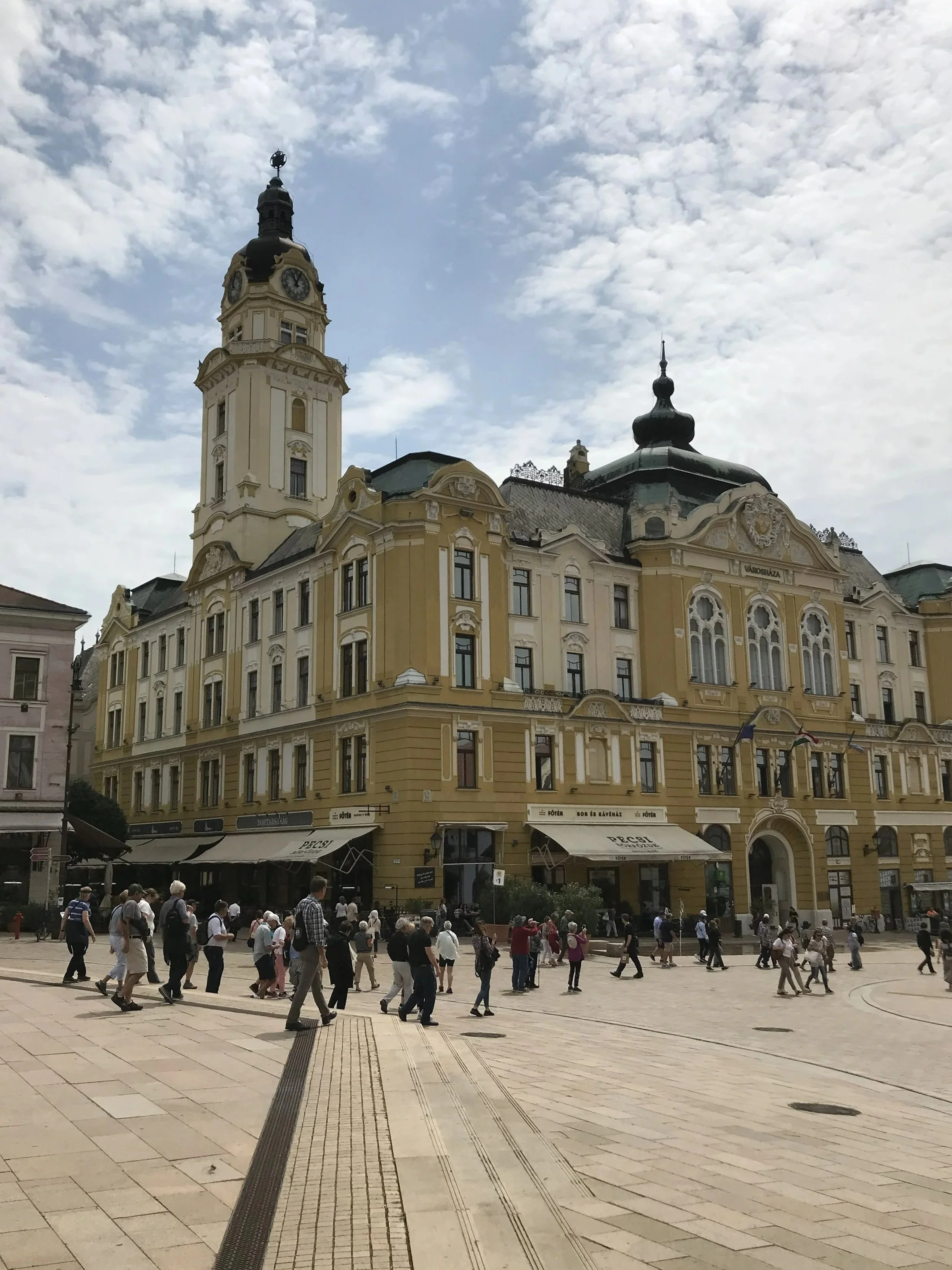 pretty+town+square+architecture+pecs+hungary+danube+river+cruise.jpg