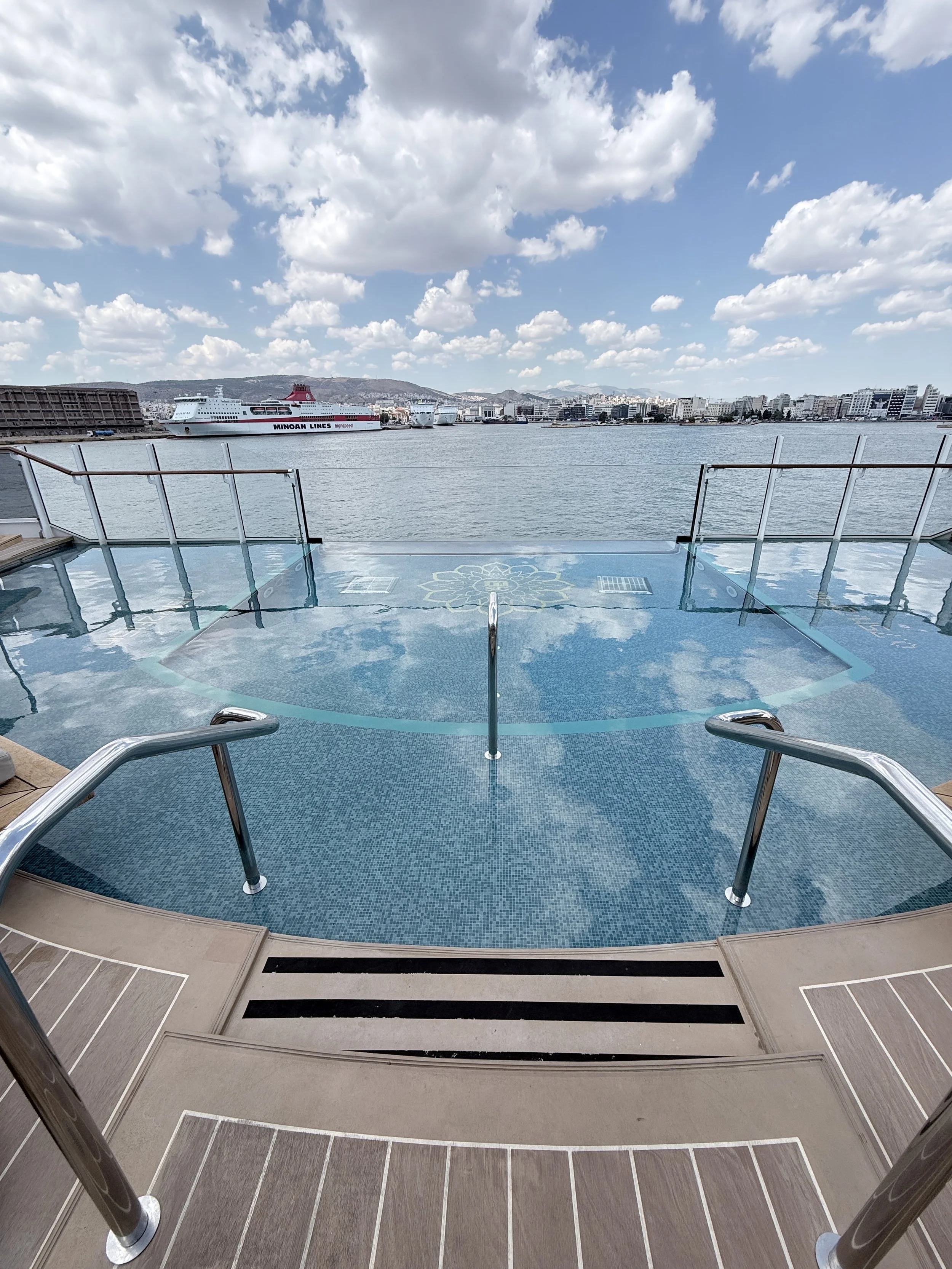 explora journeys astern pool.JPEG