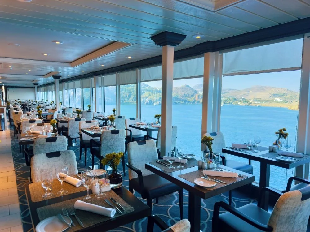 azamara pursuit windows-cafe.jpg