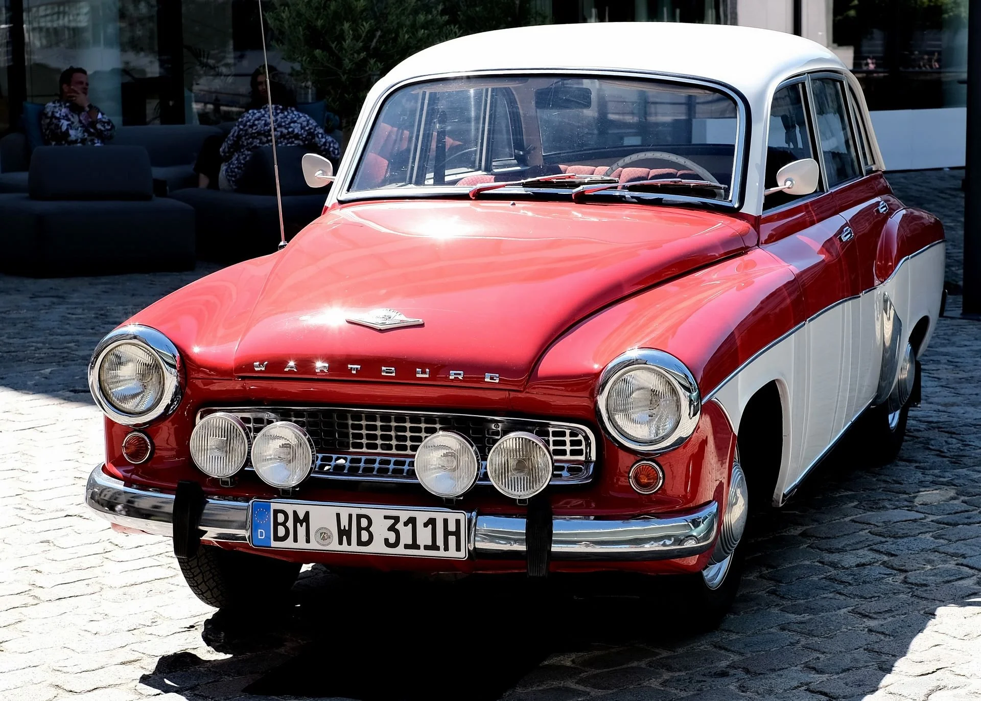 Automobiles III