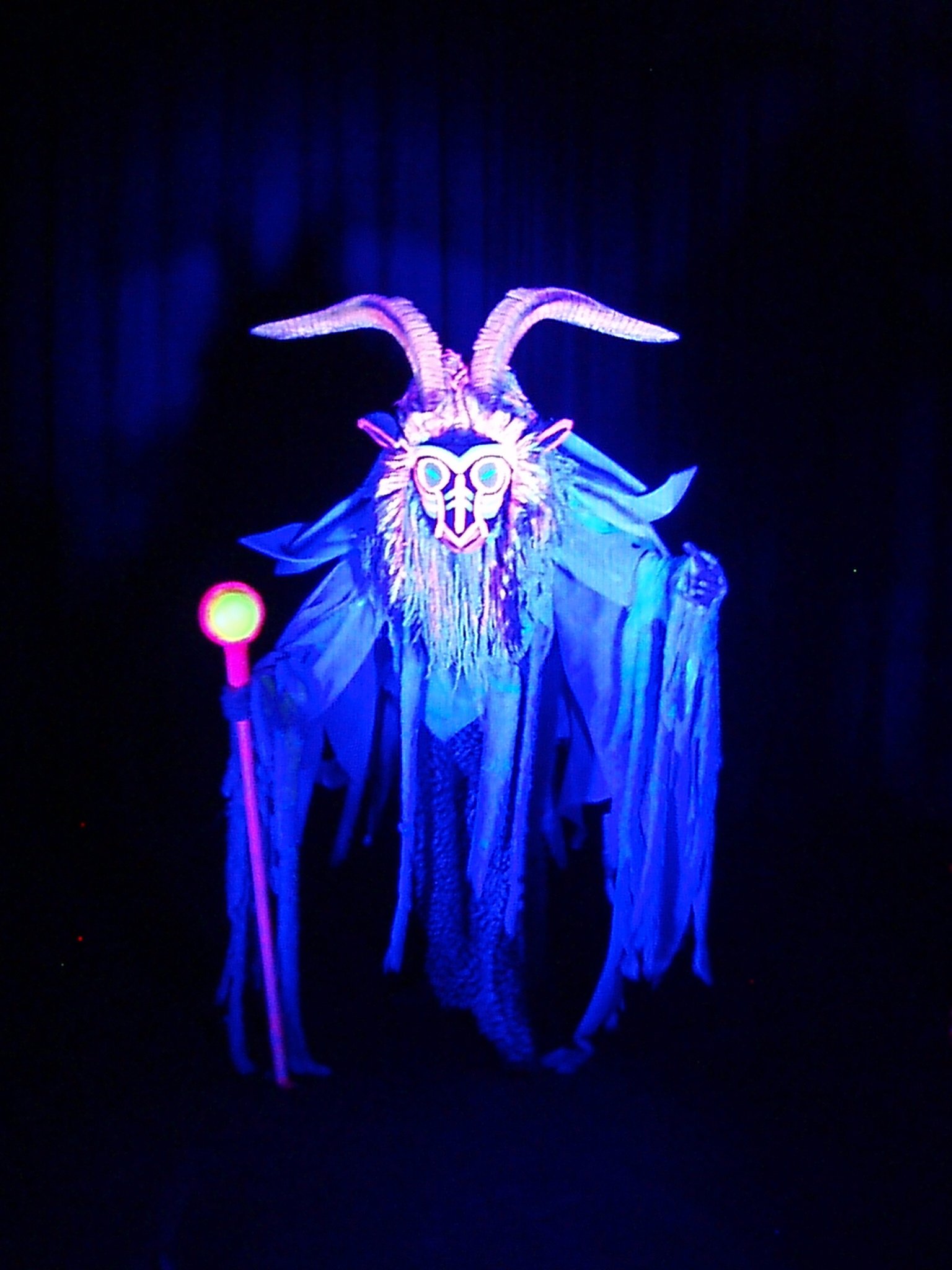 COLLEGE PROJECT 2013
I created this character of the Shaman Goat as part of a module called Street Theatre, my first go at patterning and foam fabrication.