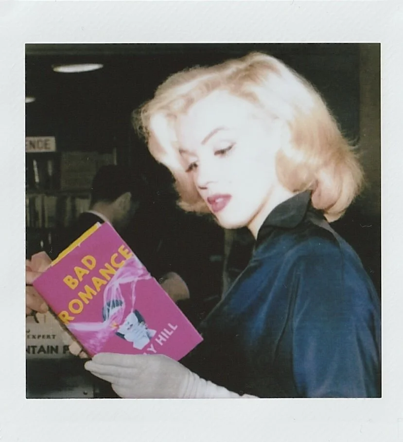 Marilyn Monroe reads Bad Romance