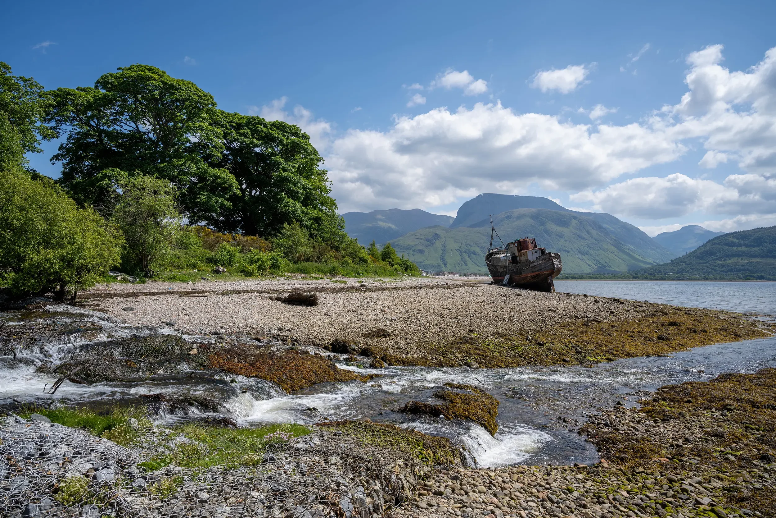 Corpach shipwreck, Loch Linnhe (Ben Nevis in the background)