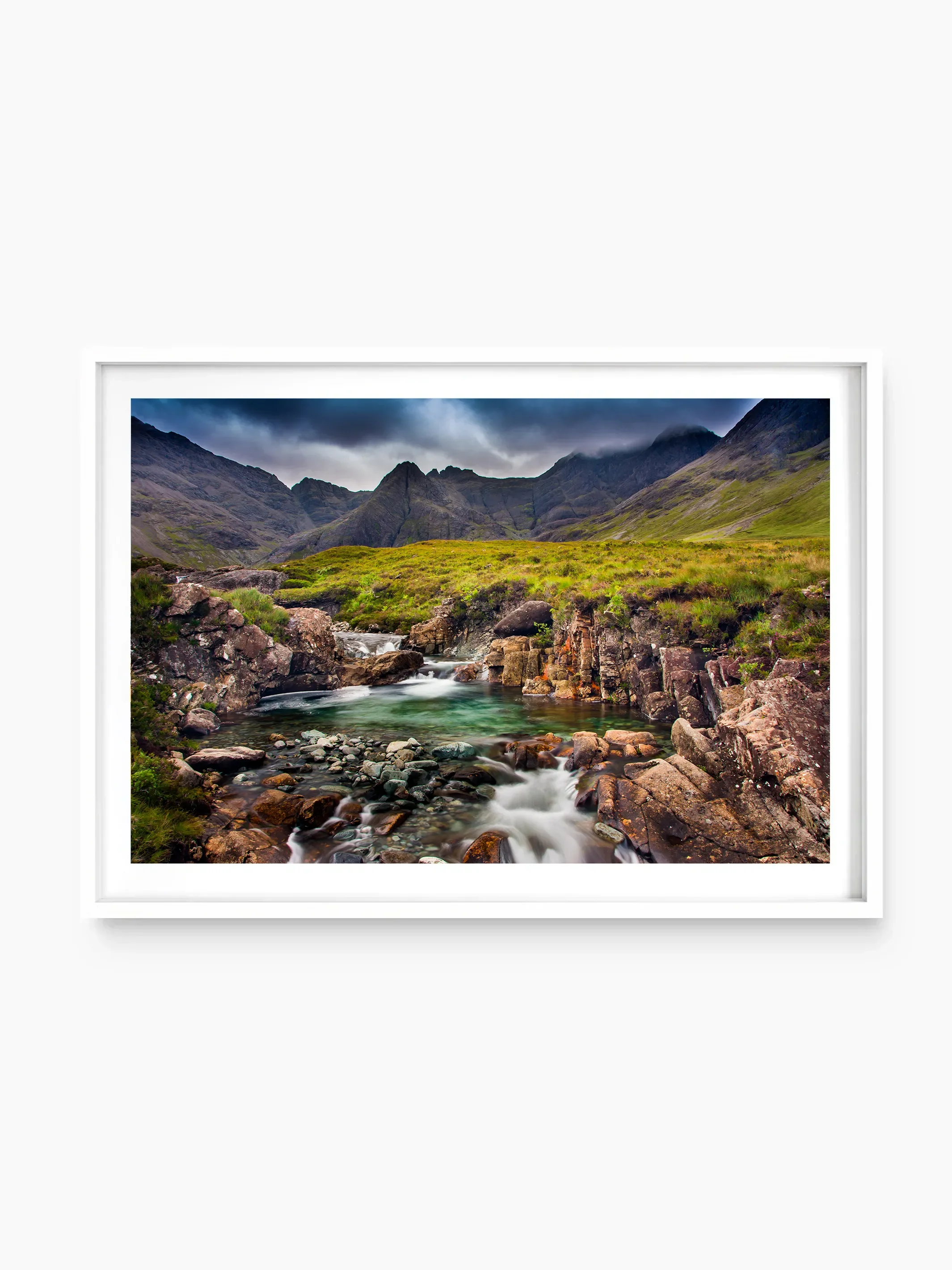 white_template copy.webp