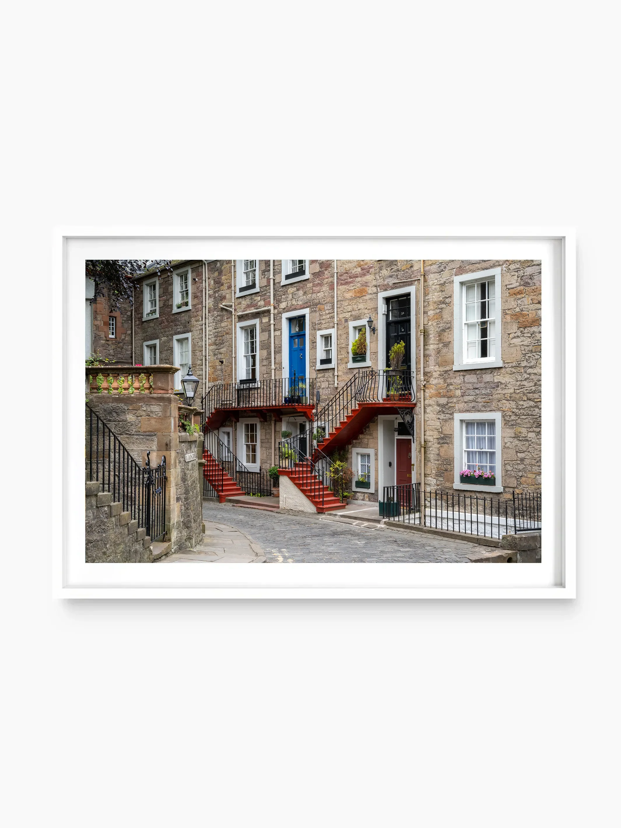 white_template copy.webp