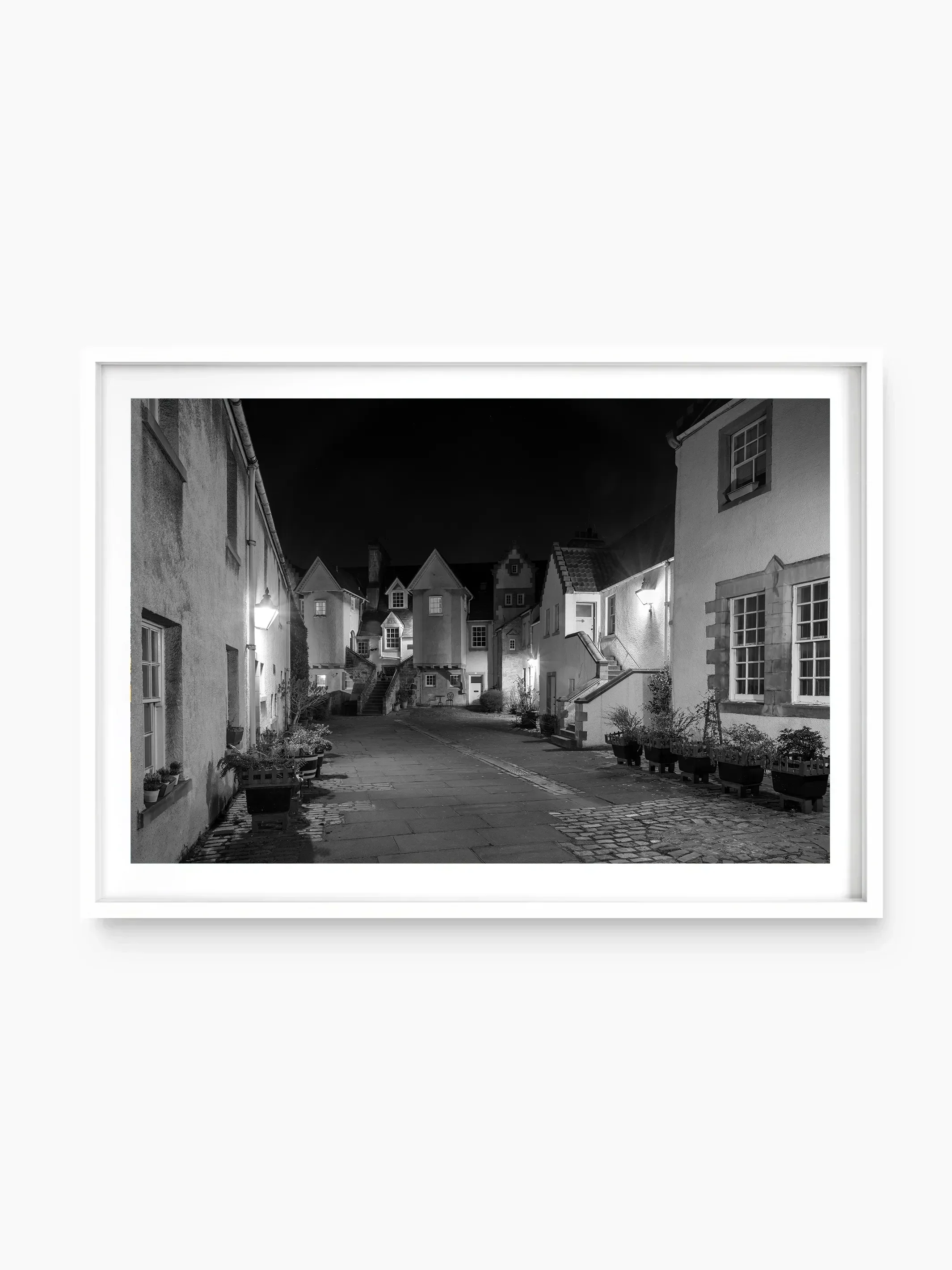 white_template copy.webp