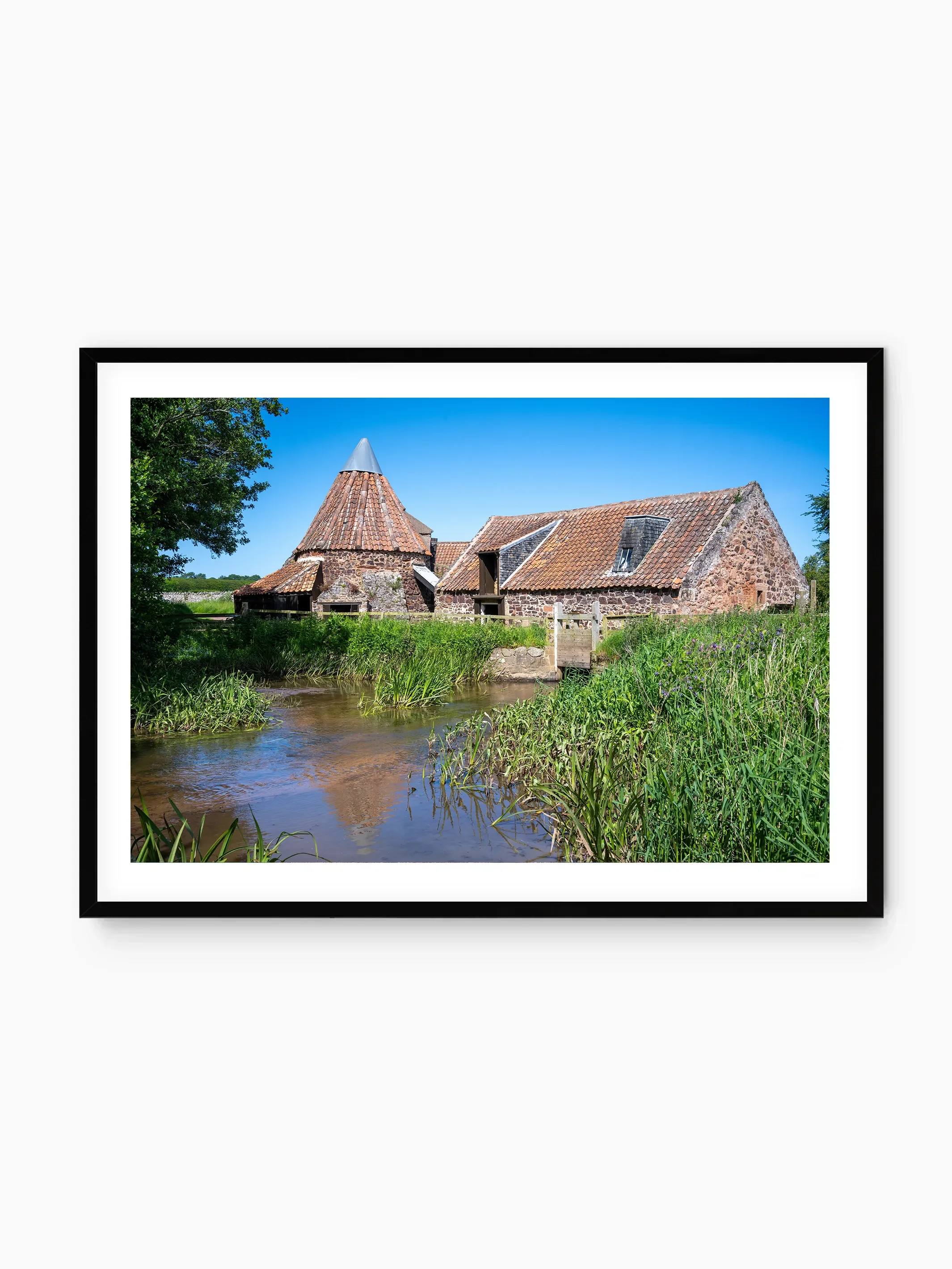 black_template copy.webp