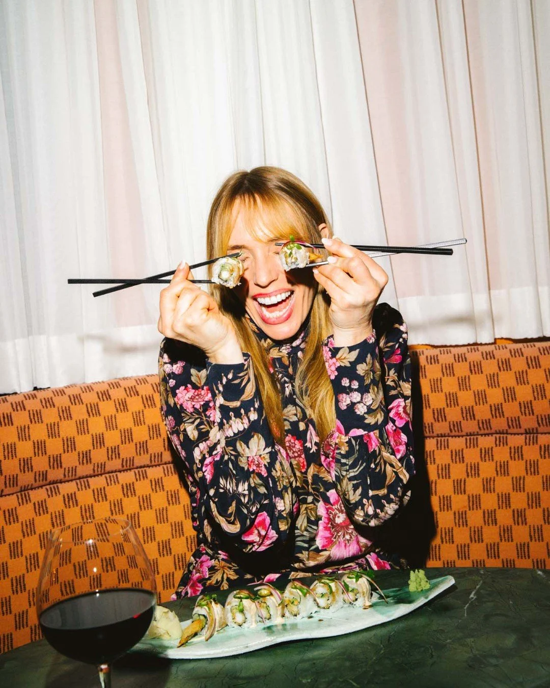 Apr&egrave;s Sushi 🍣 where the day doesn&rsquo;t end when the lifts stop running. Roll into the evening with fresh, vibrant flavors and a taste of Snowmass unlike any other.

#ToroSnowmass #ChefRichardSandoval