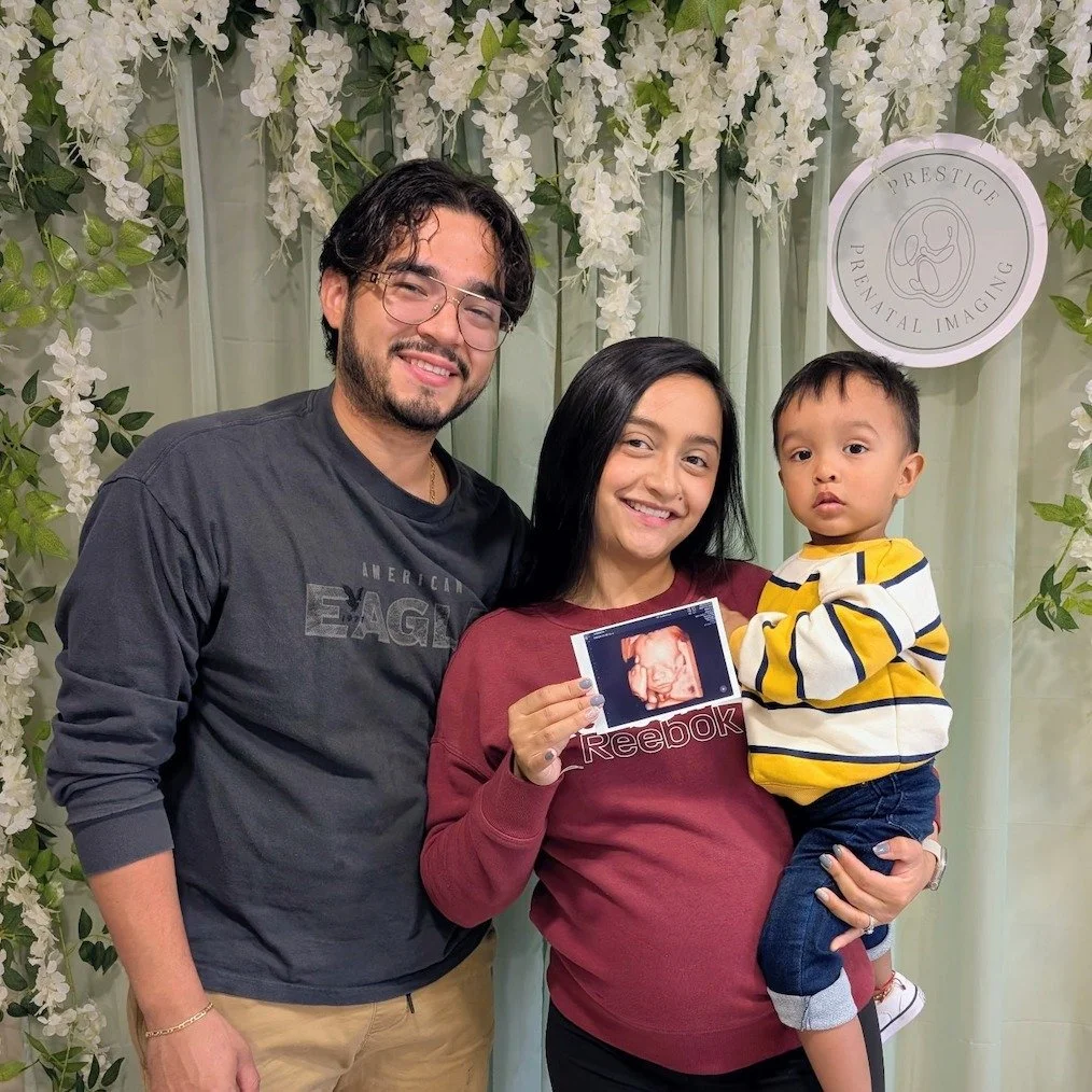 Congratulations to this adorable couple! 💗

We had such a wonderful time capturing special moments of their sweet baby in 3D.  The images came out amazing &mdash; and the best part? Someone is going to be a big brother! 🥰

We&rsquo;re so excited fo