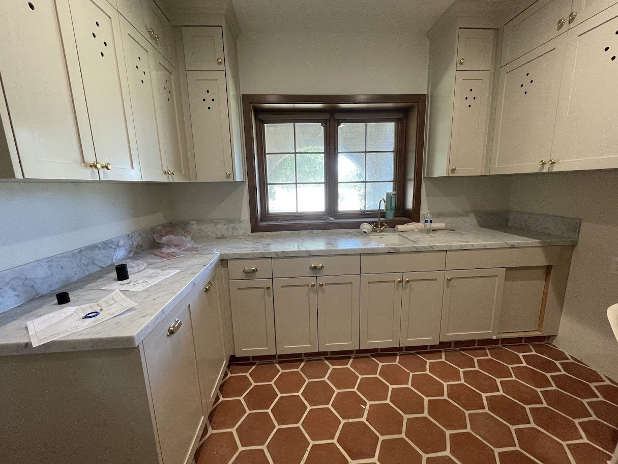 Inset Kitchen & Laundry  - Turlock, CA