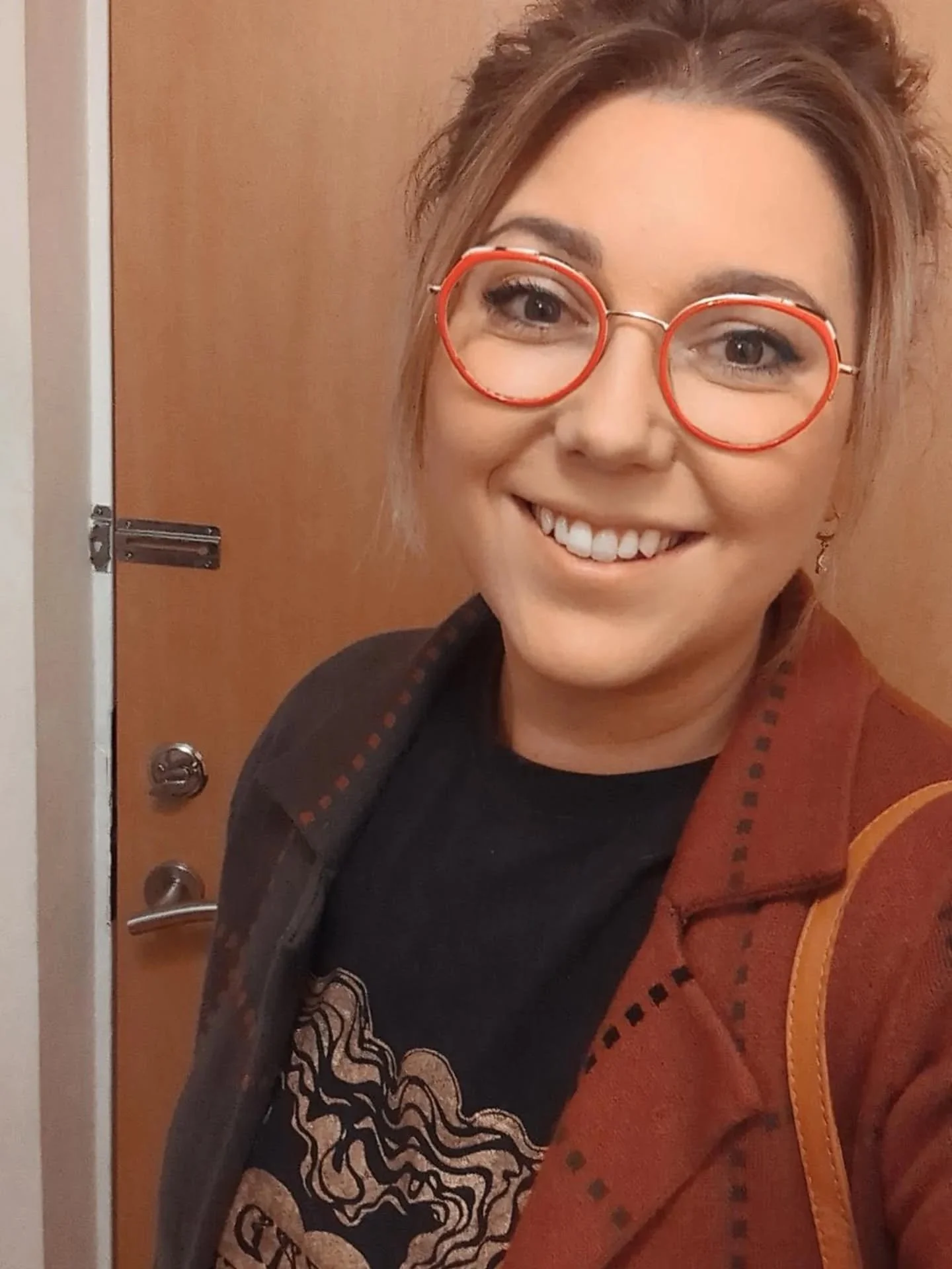 First and last day of Uni 🎊😊✨

That's a wrap on the PgDip part, now a little rest before starting the masters!

There's so much I could say but for now I'm going to let this feeling sink in! 😊