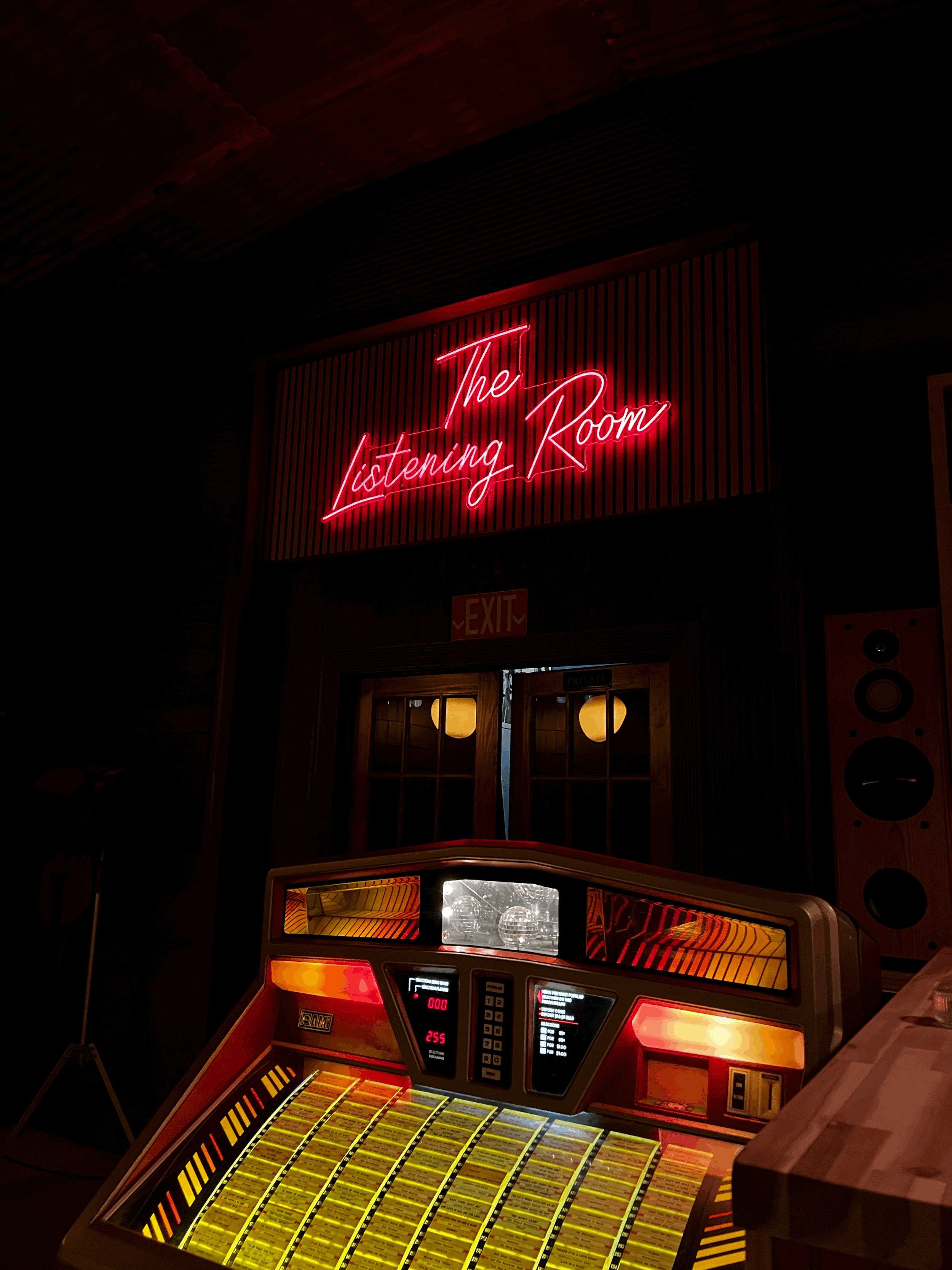 The Listening Room: A Night of Christmas Jazz