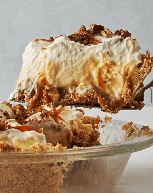 Caramel Toffee Banana Cream Pie