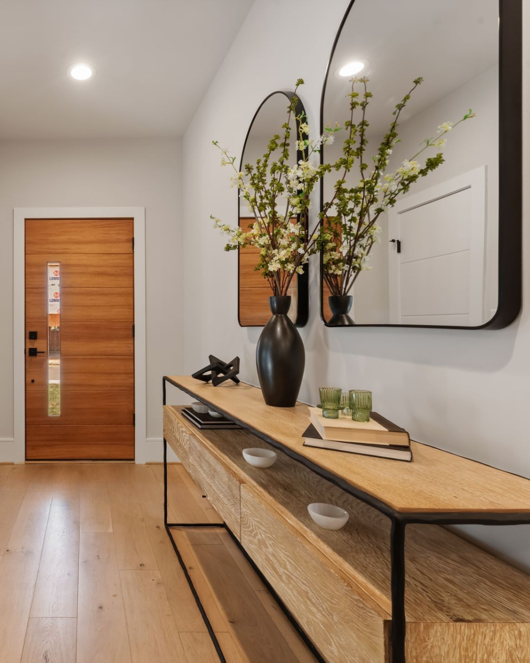 Organic modern entryway