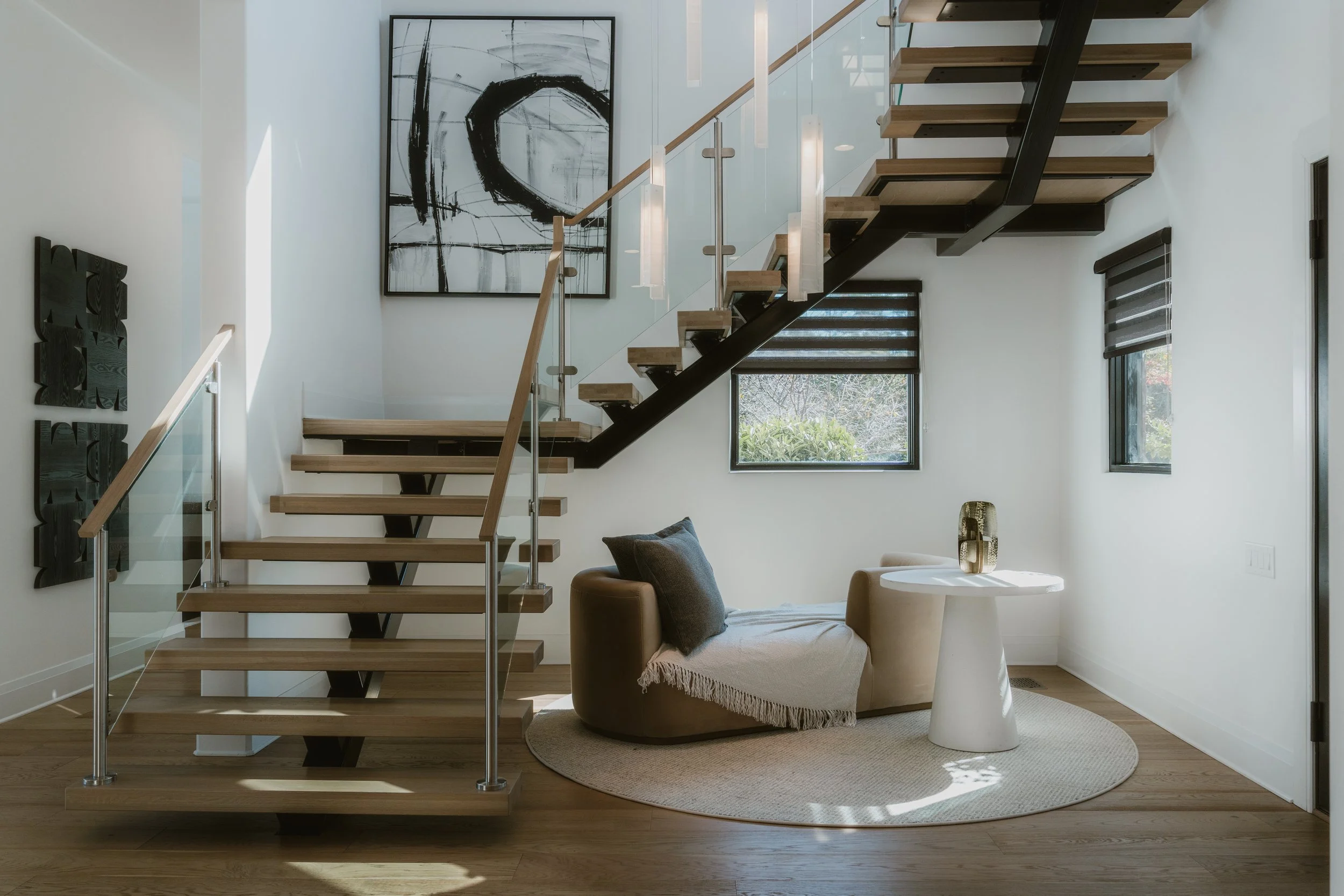 Modern floating staircase and sitting area