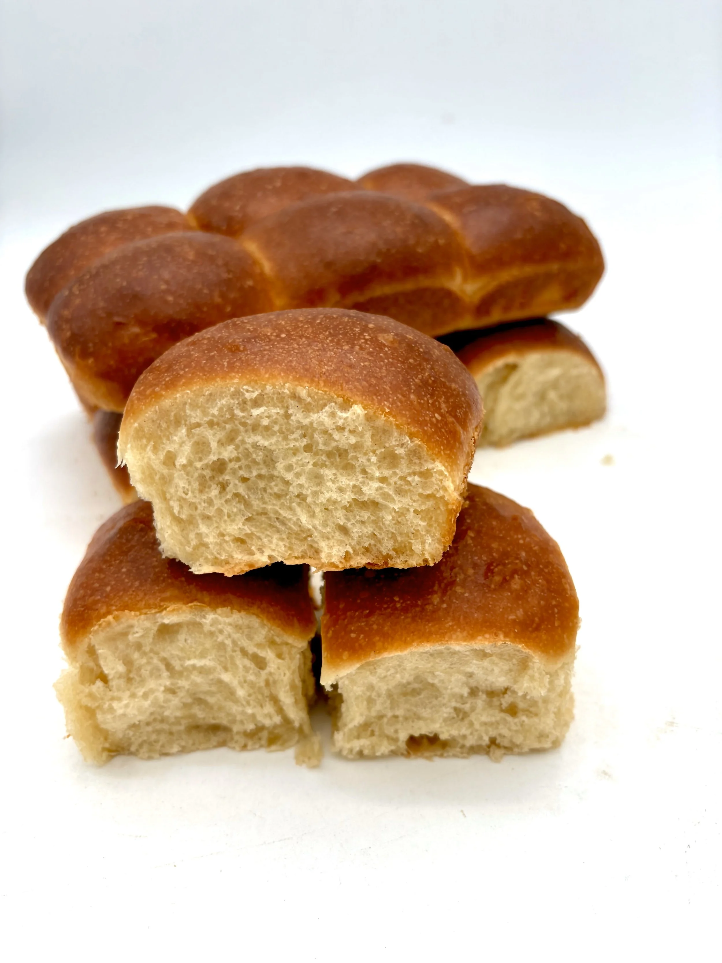 Brioche Dinner Rolls (1 dozen)