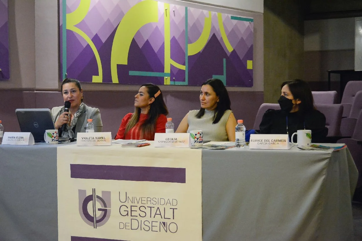 EgresadasPosgrado.jpg