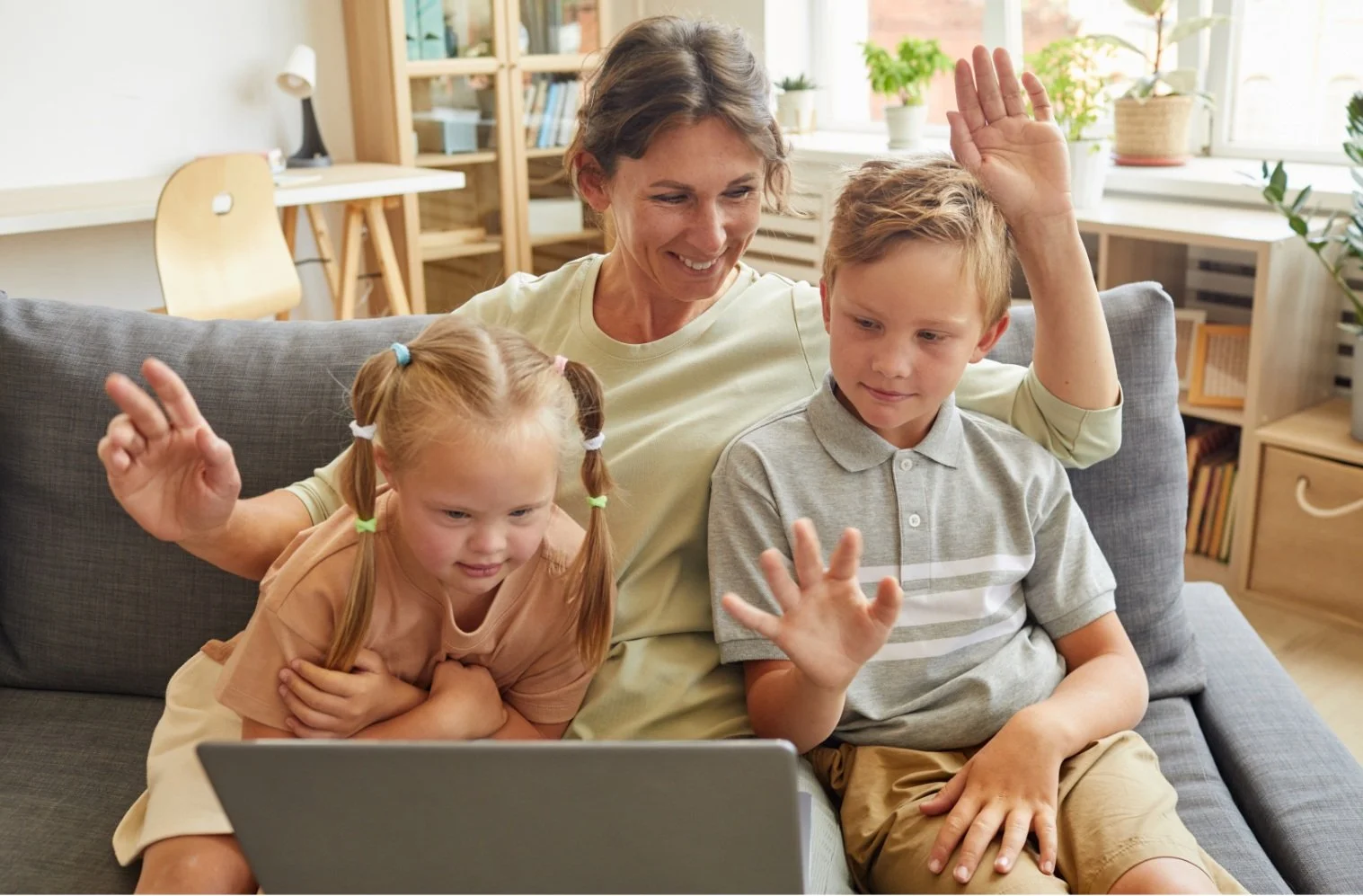 Children accessing online speech pathology via telehealth in Australia